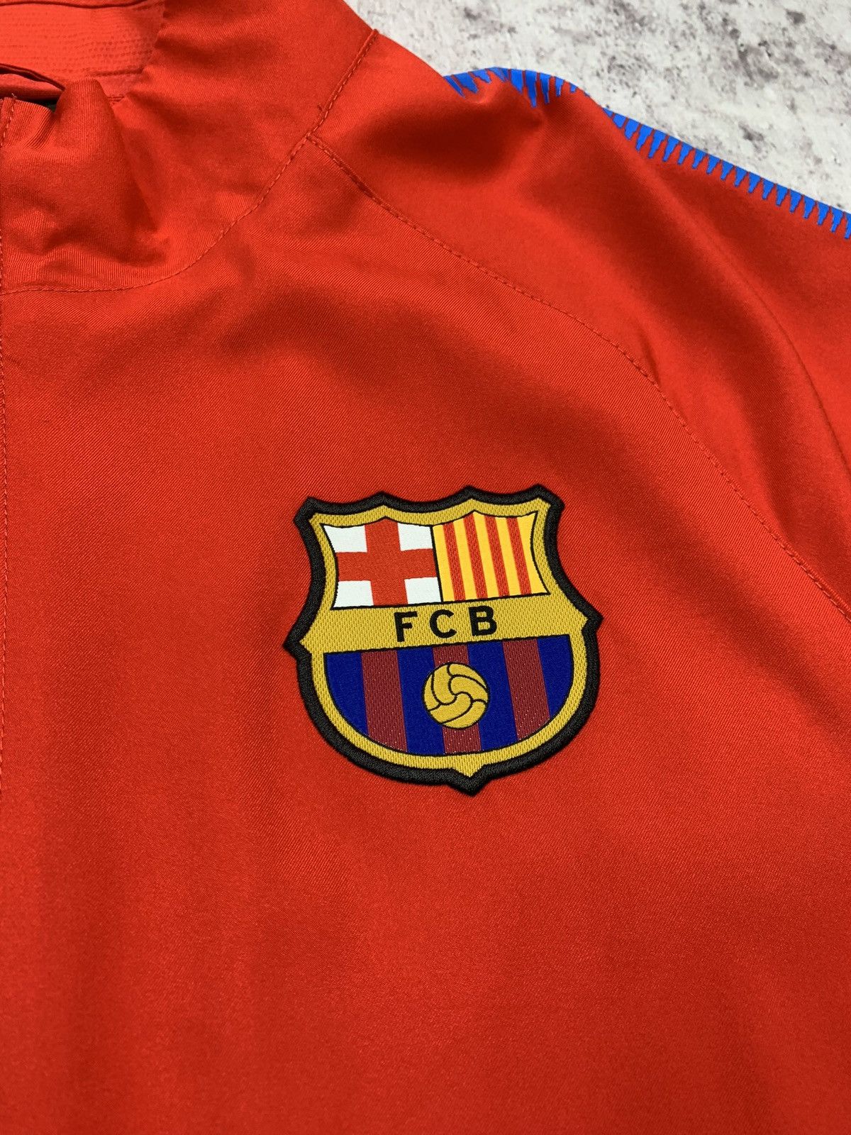 Nike FC Barcelona Nike 2017 Tracksuit jacket Jersey Size US L / EU 52-54 / 3 - 5 Thumbnail