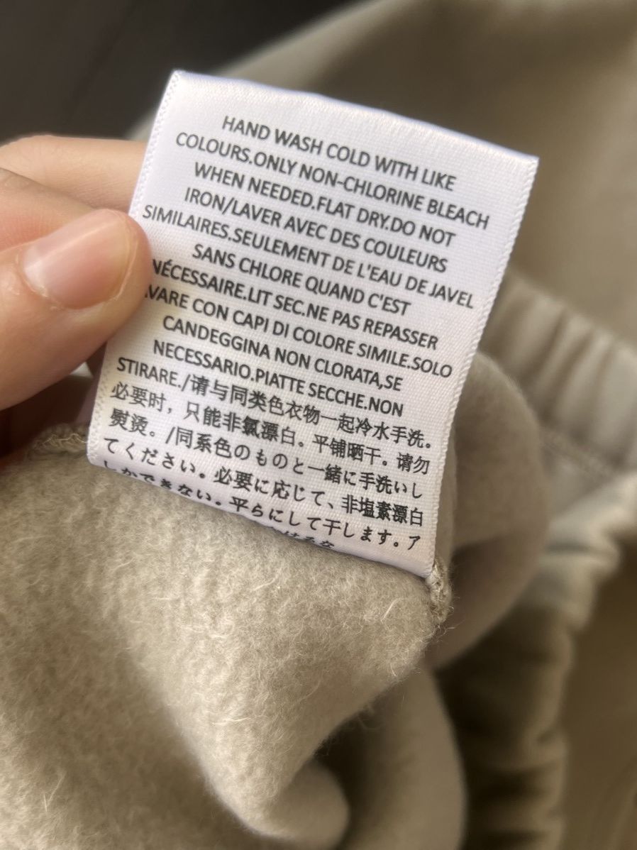 Essentials Fear of god essentials sweatpants tan size XXS new with tags Size US 26 / EU 42 - 7 Thumbnail