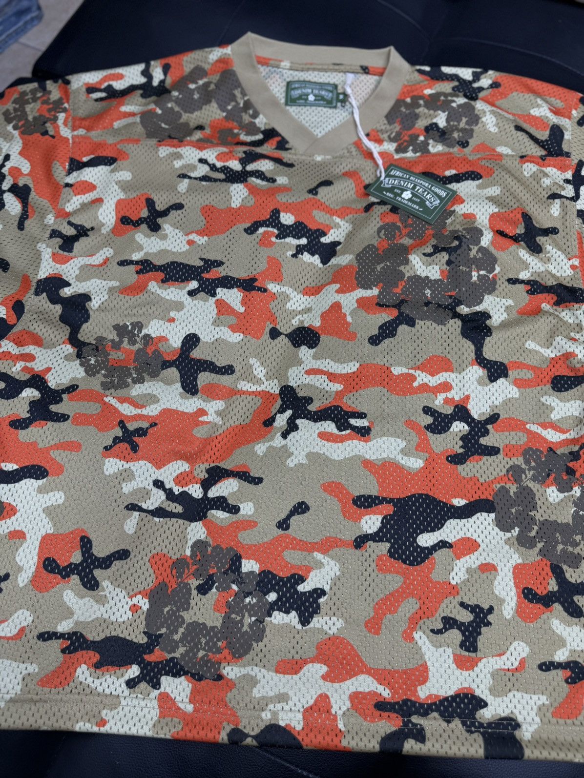 DENIM TEARS Denim Tears Tan Orange Camo Cotton Wreath Jersey (M) (NEW) Size US M / EU 48-50 / 2 - 3 Thumbnail