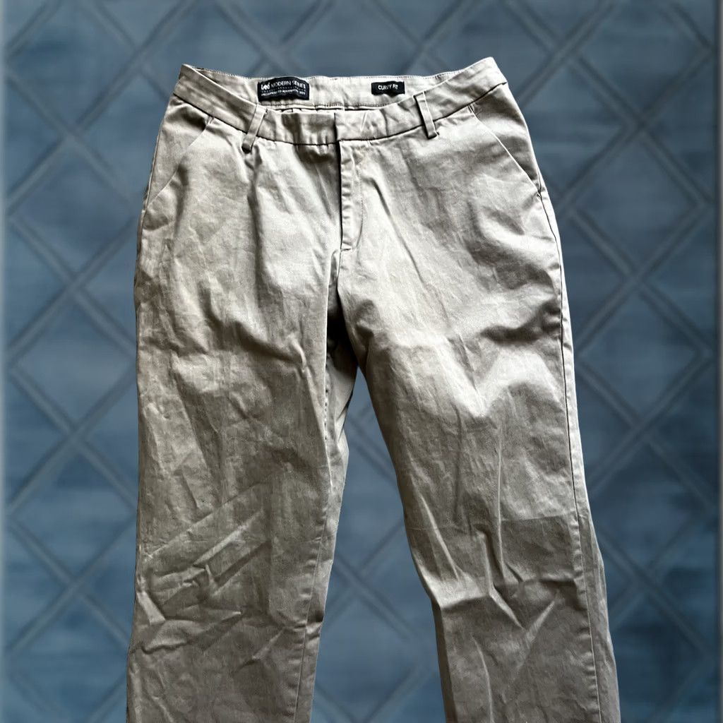 Lee Lee Modern Series 16 Plus Beige Cotton Blend Casual Pants Inseam 30 in. Womens Chino 90s Style Mens? Ladies? Size 38" / US 16 / IT 52 - 1 Thumbnail
