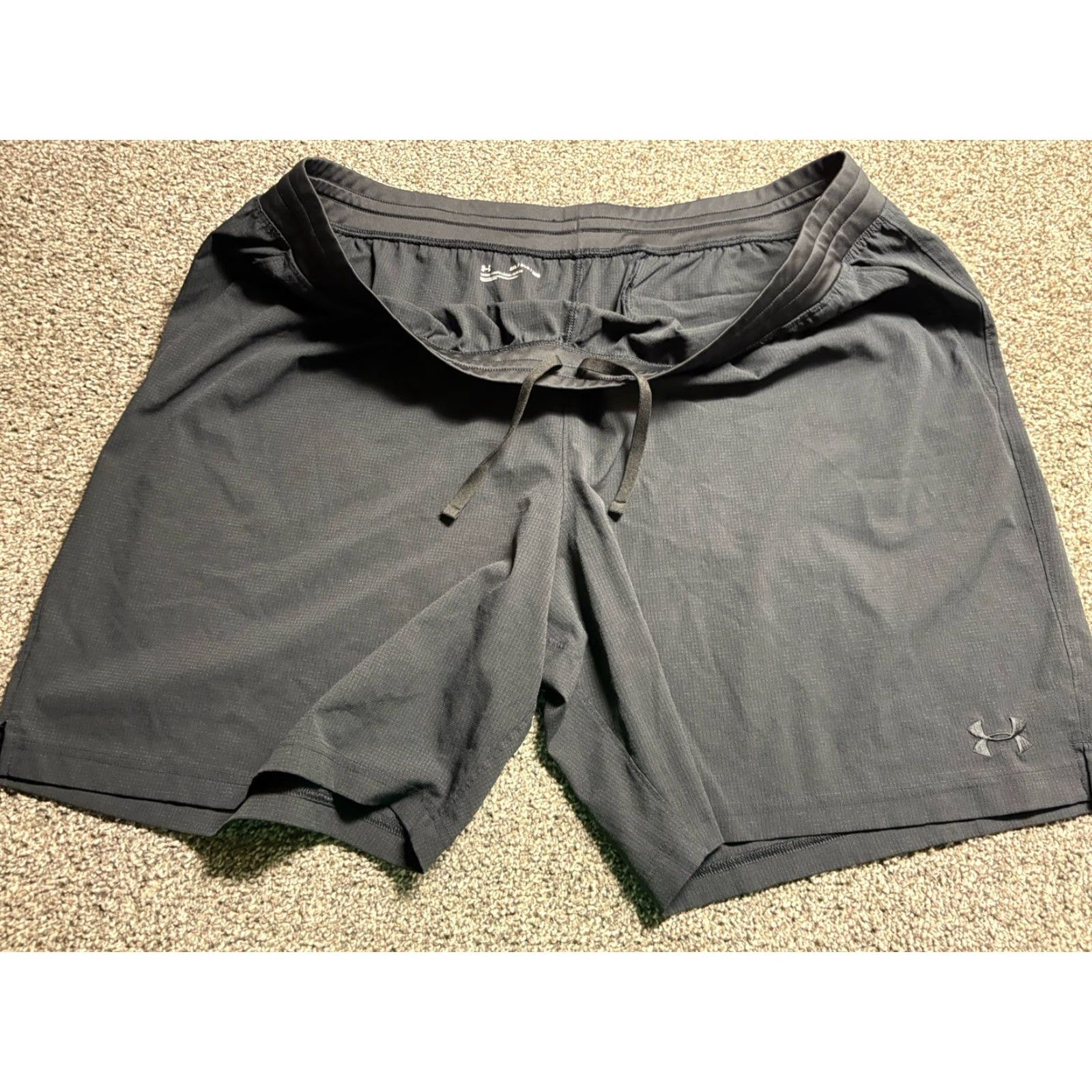 Under Armour Under Armour Shorts Mens 3XL Black Athletic Zip Pocket Logo Grid Ripstop Size US 39 - 7 Thumbnail