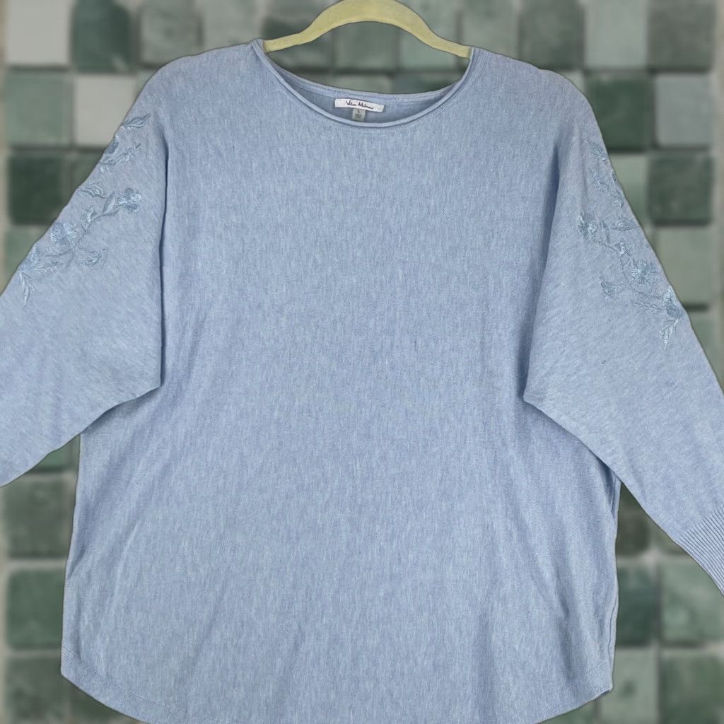 Vintage Vila Milano Blue Knit Shirt Womens Large Embroidered 3/4 Sleeve Pullover Casual Size L / US 10 / IT 46 - 1 Thumbnail