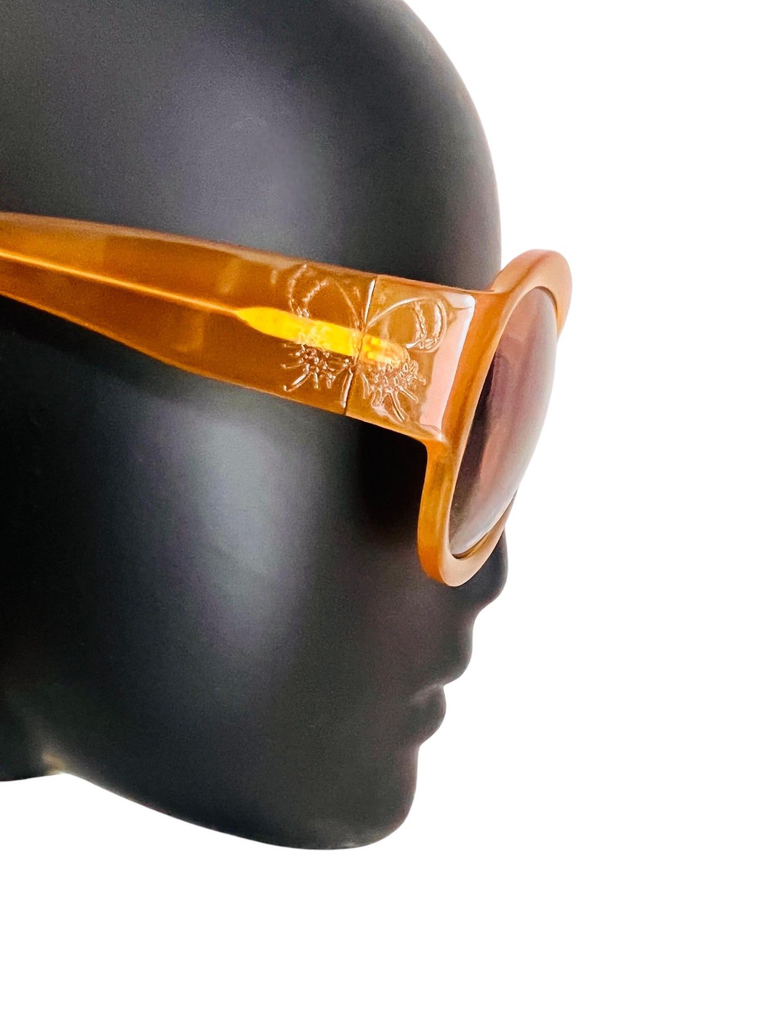 Bottega Veneta Miu Miu SMU 06G Translucent Amber Oversized Sunglasses Size ONE SIZE - 6 Thumbnail