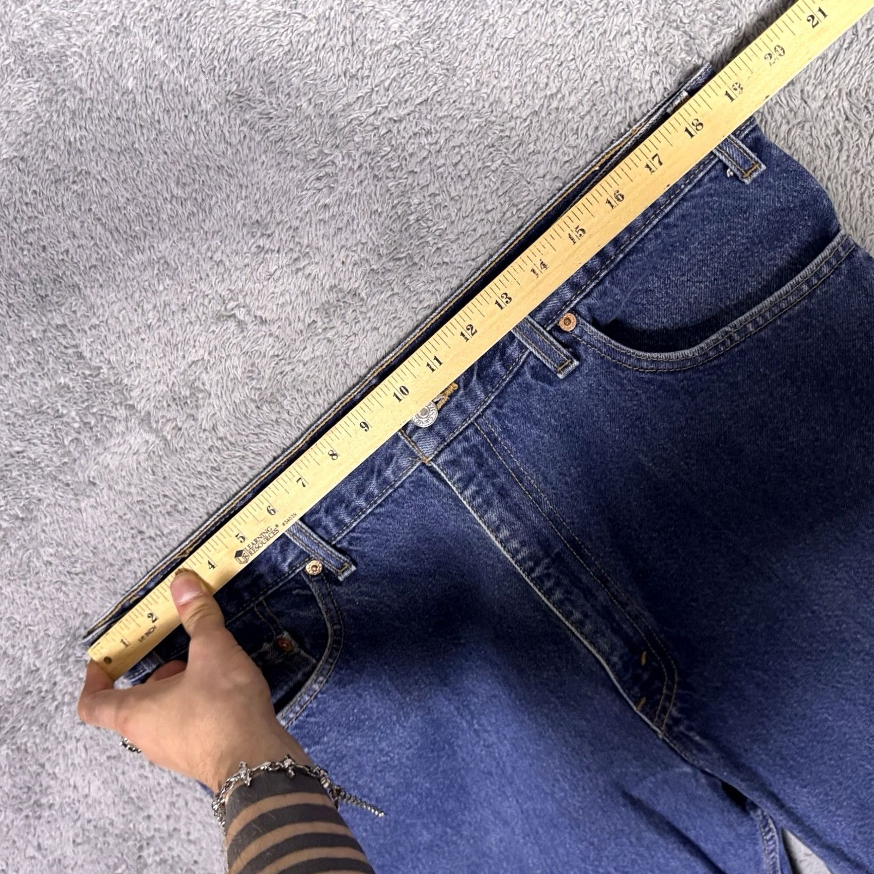 Levi's VINTAGE Levi's 517 Jeans Men 38x28 USA Made Bootcut Western Cowboy Batwing 90s Y2K Style Mens Jeans Size US 38 / EU 54 - 6 Thumbnail