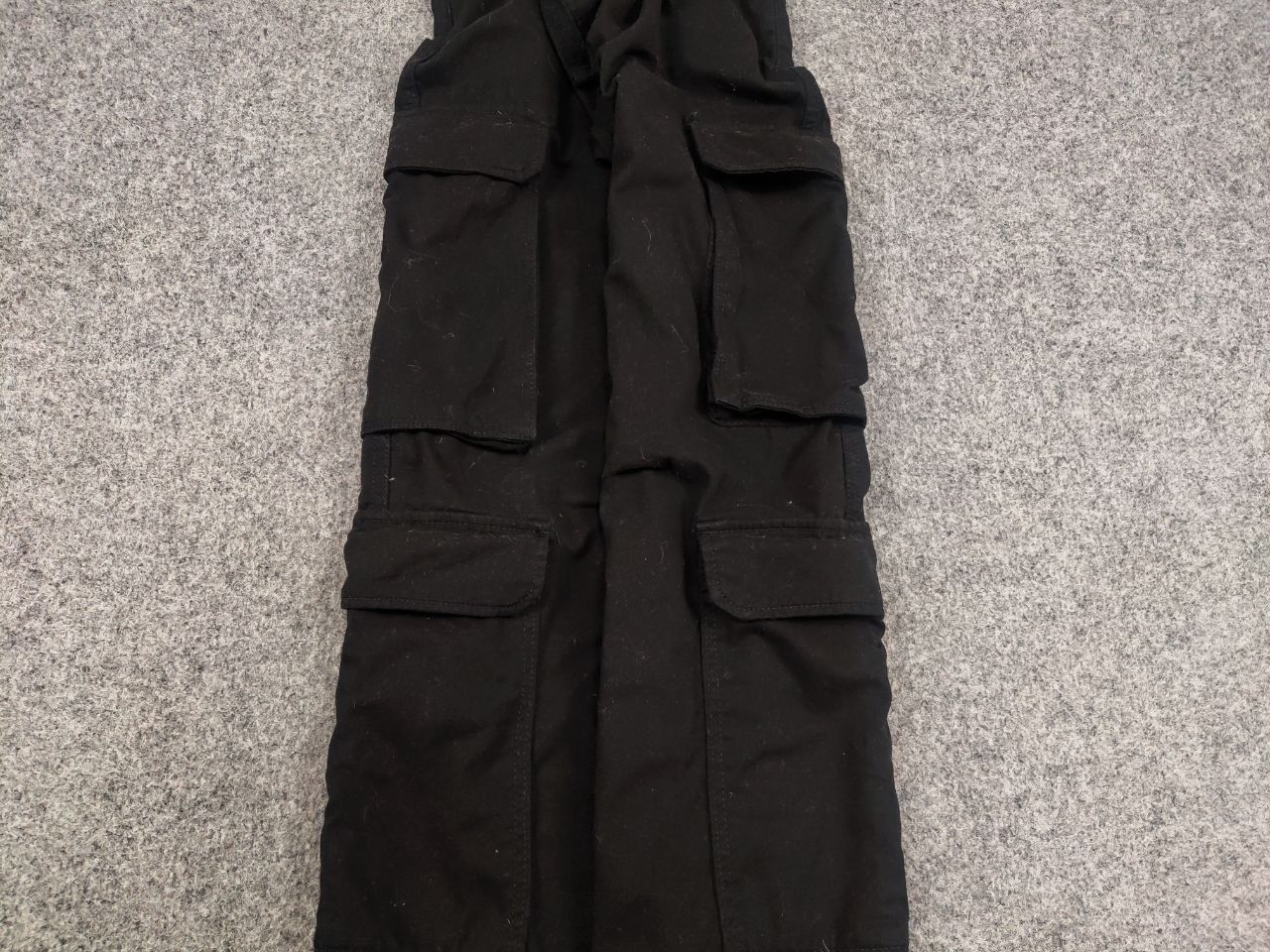 Japanese Brand Vintage Japanese Black Straight Multi Cargo Pants Y2K Style Size US 30 / EU 46 - 4 Thumbnail