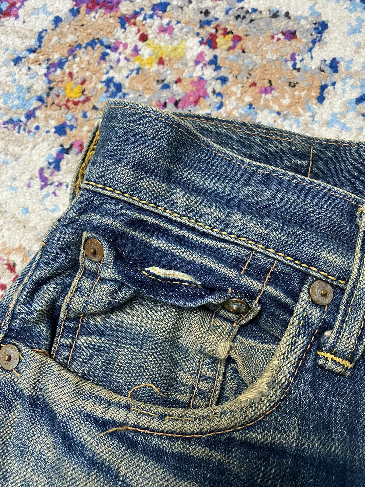Evisu × Vintage Vintage Evisu Selvedge Slim Straight Distressed Jeans W27 Size US 27 - 11 Thumbnail