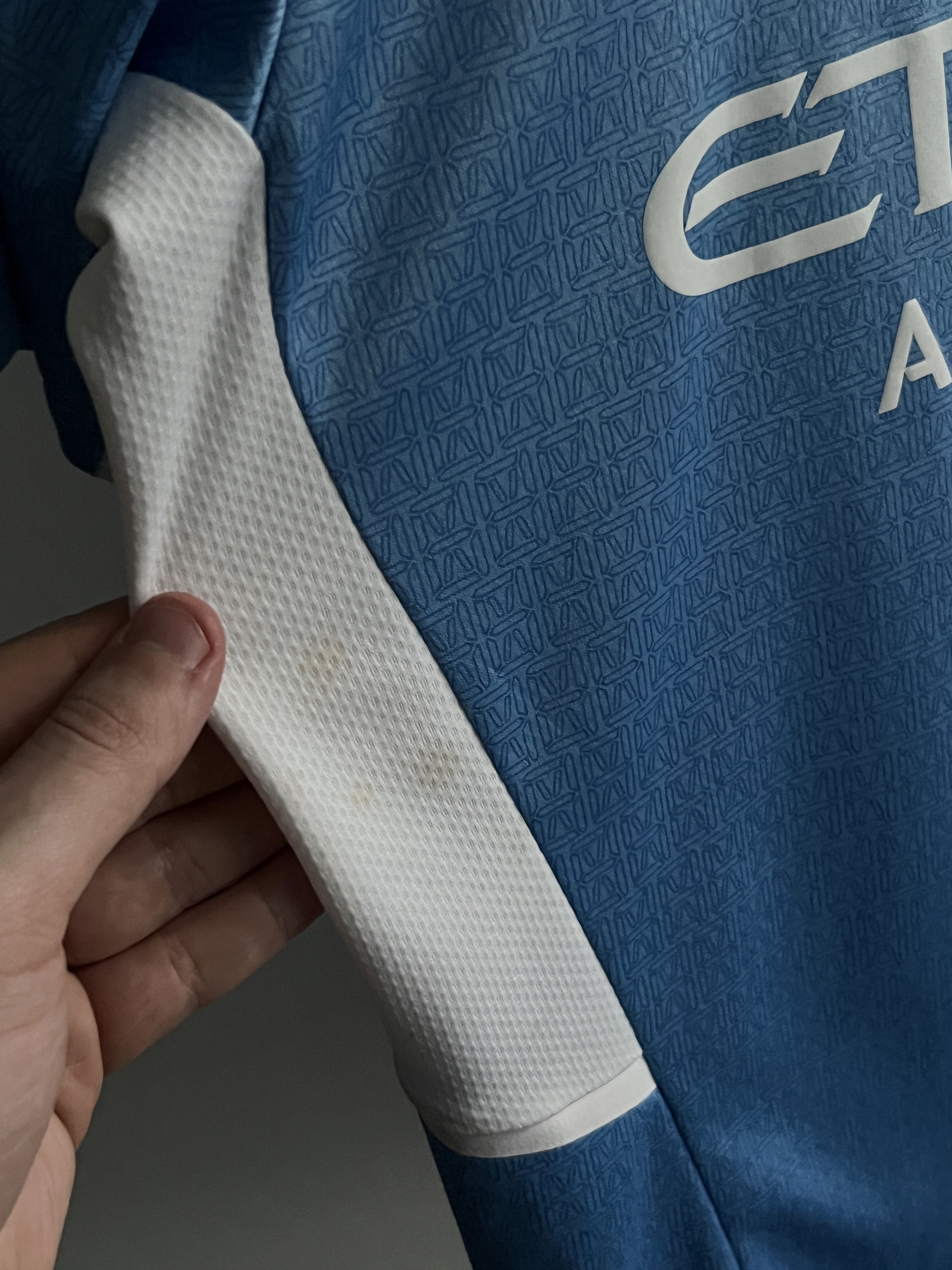 Puma × Vintage Soccer Jersey Puma Manchester City 2020/21 Champions Size US M / EU 48-50 / 2 - 12 Thumbnail