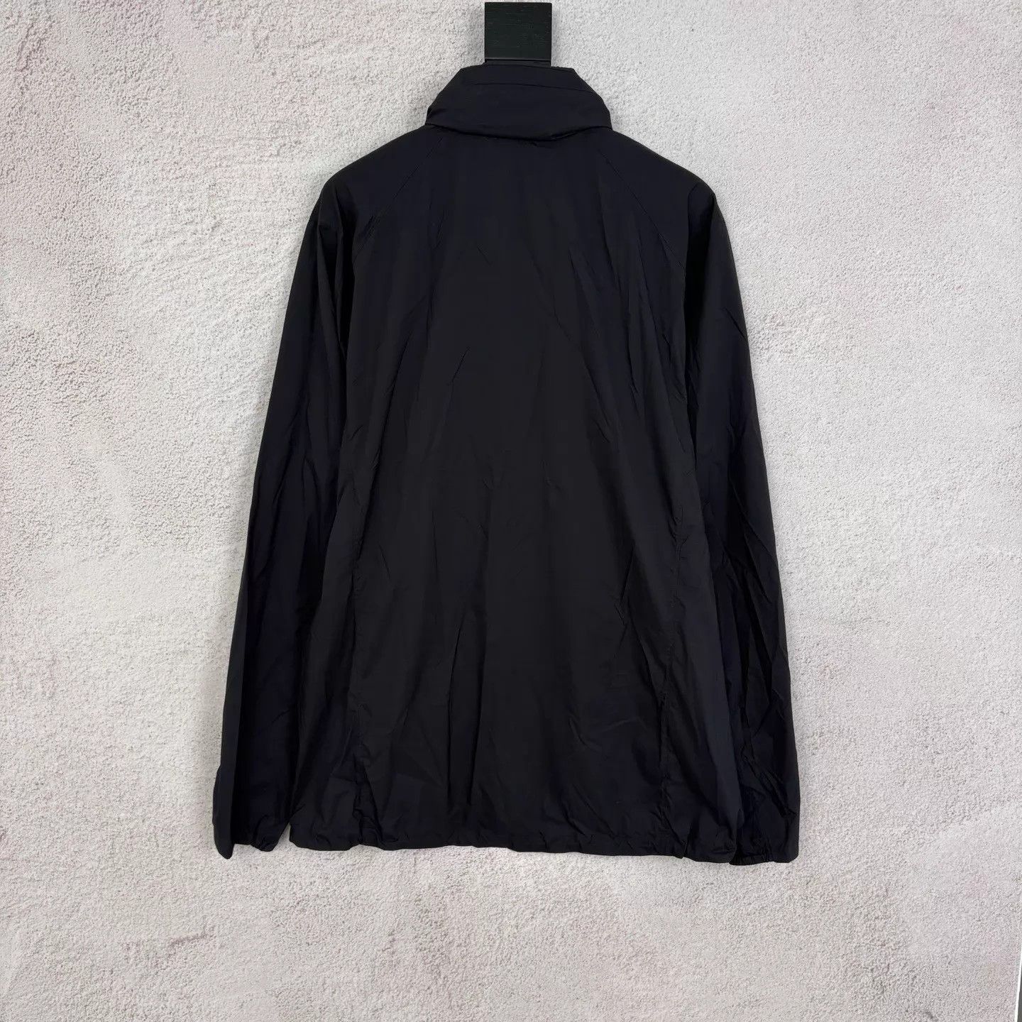 Arc'teryx Arcteryx SS23 Nodin Logo Lightweight Windbreaker L Size US L / EU 52-54 / 3 - 2 Thumbnail