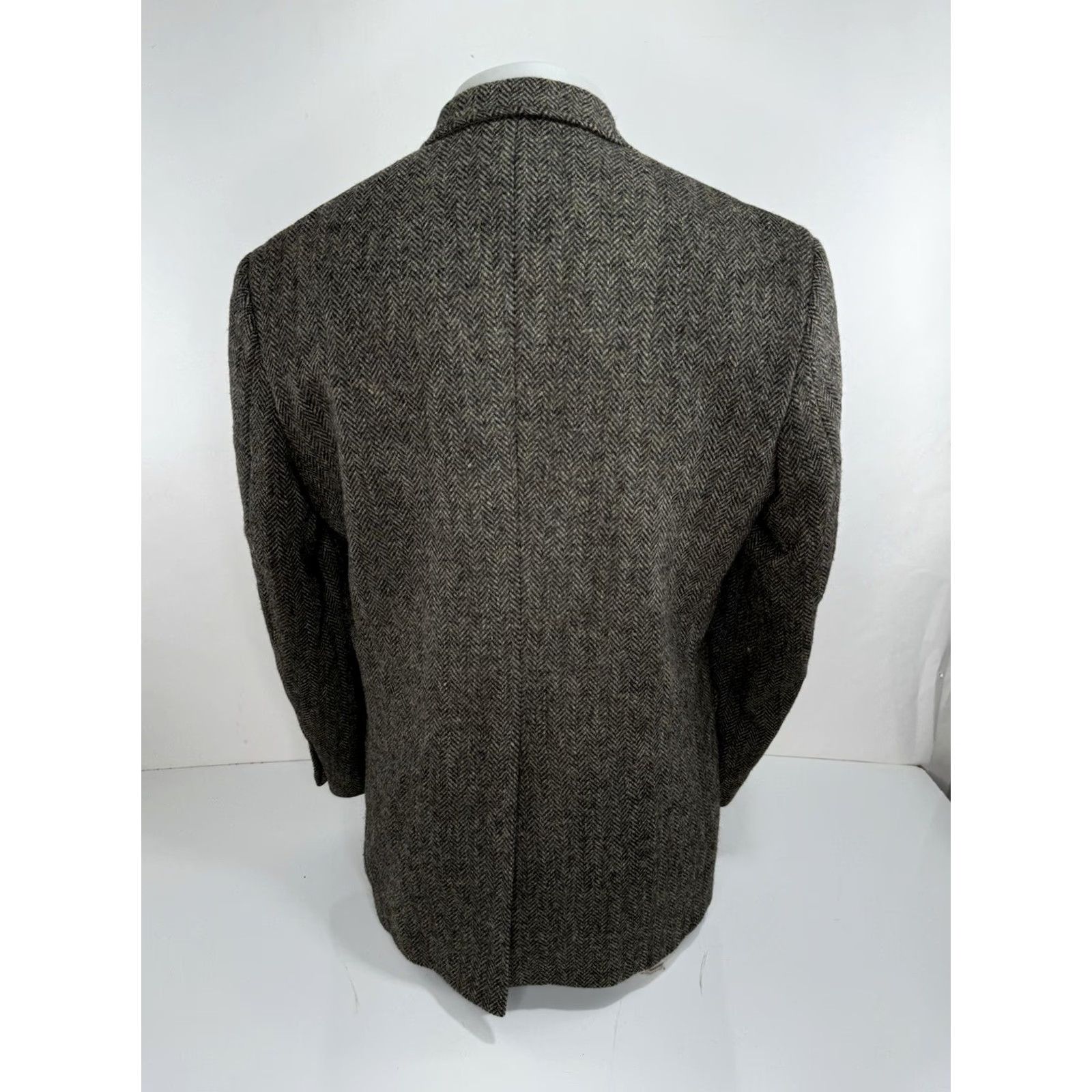 Harris Tweed HARRIS TWEED / LANDS END Blazer Jacket Mens 41 R Wool Gray 41 R, Harris Tweed Blazer, Scotti sh Wool, Mens Blazer Size 42R - 4 Thumbnail