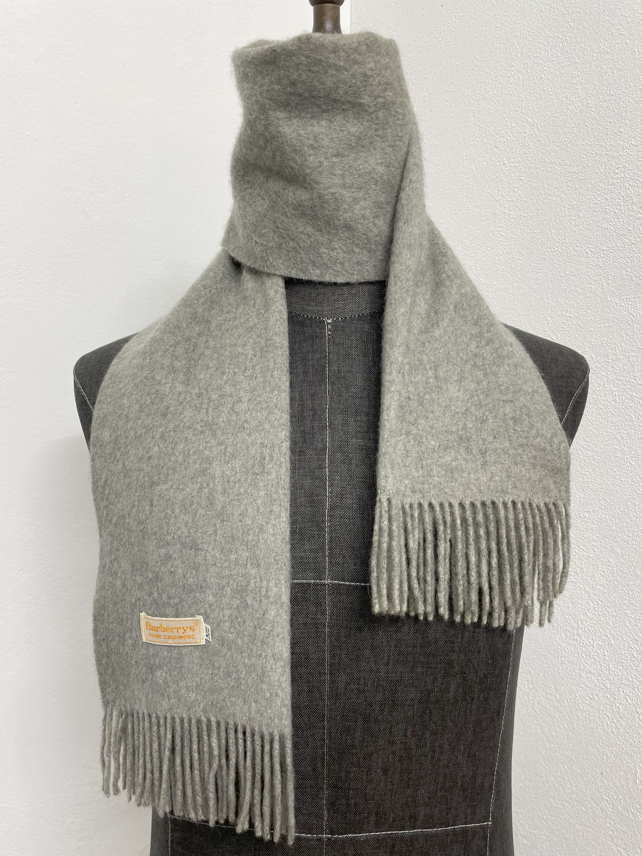 Burberry Burberry Scarf / Muffler - 6181 Size ONE SIZE - 3 Thumbnail