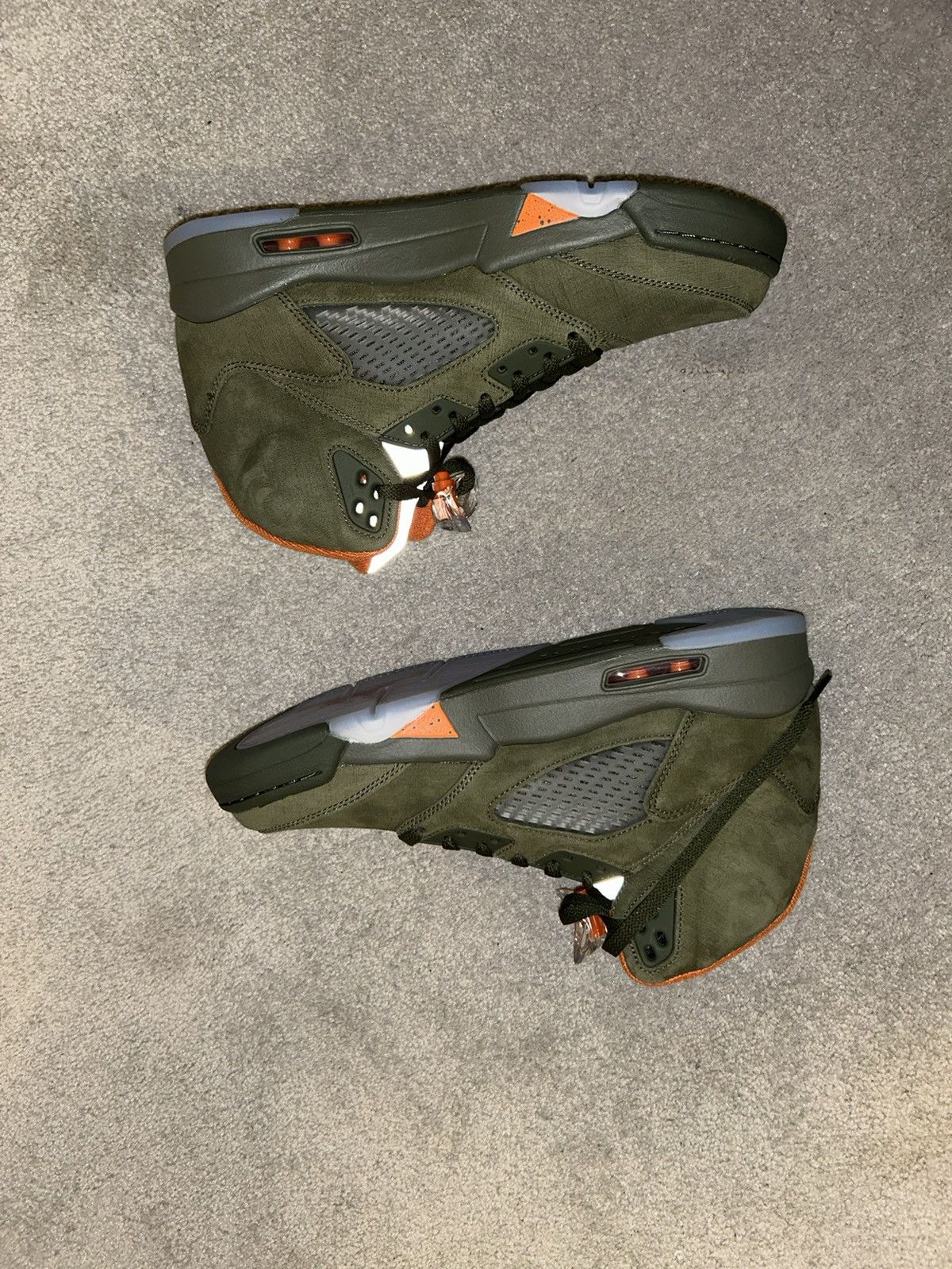 Jordan Brand Jordan 5 retro army olive Size US 10.5 / EU 43-44 - 1 Thumbnail