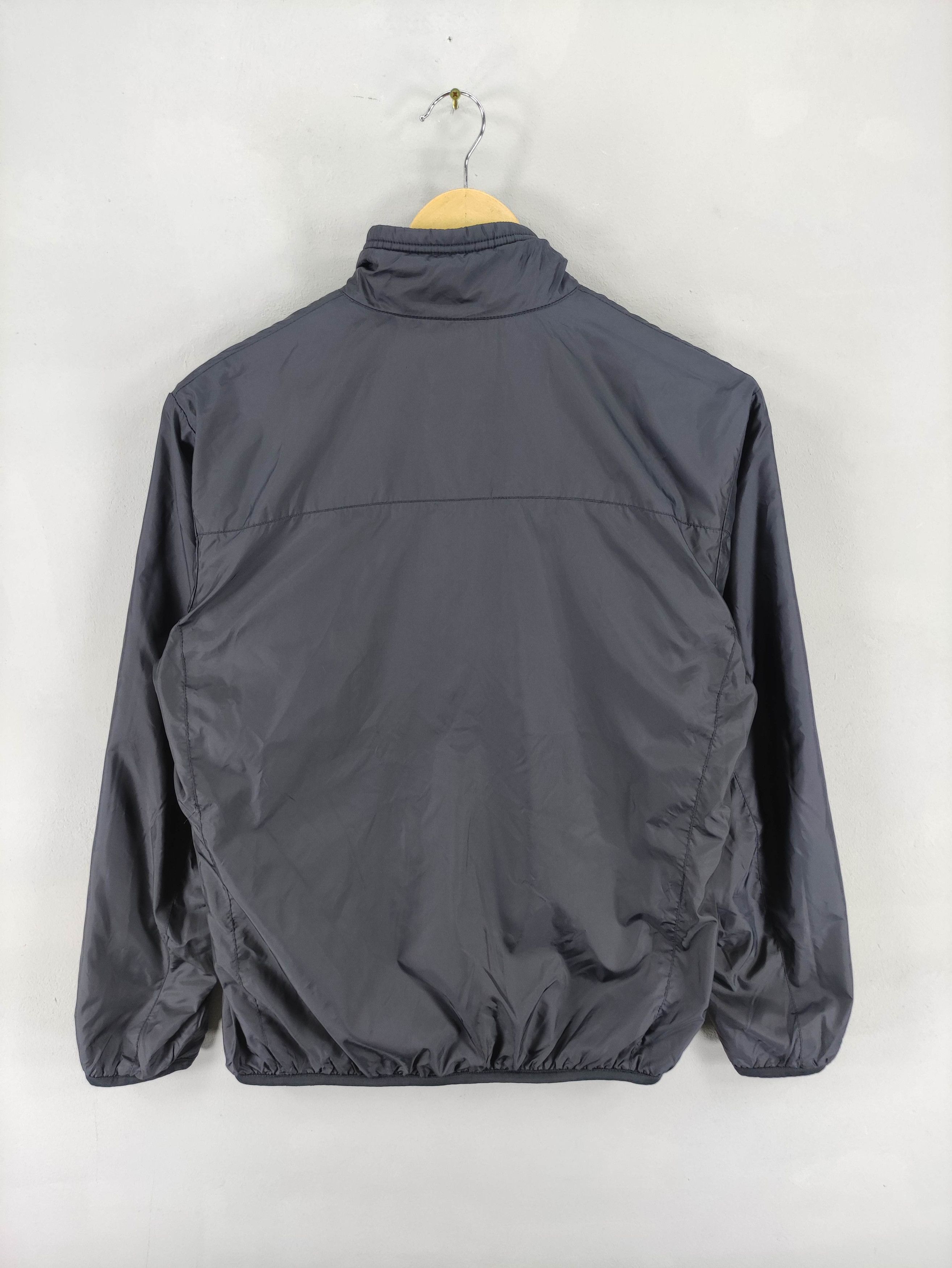 Uniqlo Vintage Uniqlo Reversible Jacket Fleece Zipper Size US S / EU 44-46 / 1 - 5 Thumbnail