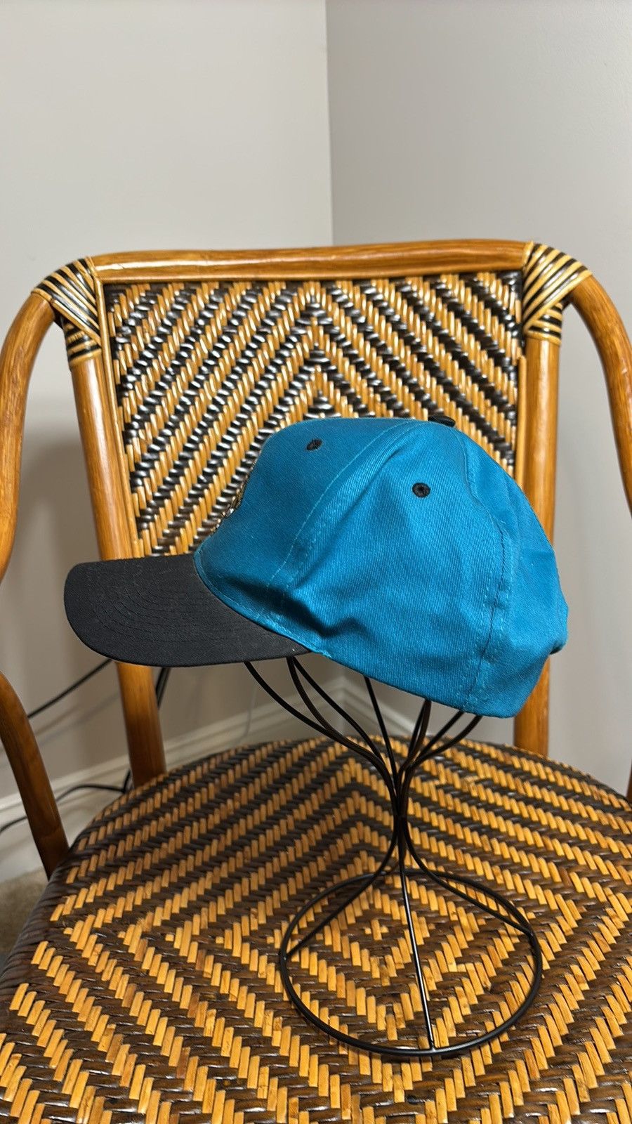 Logo 7 Vintage Logo 7 Jacksonville Jaguars Snapback Hat Size ONE SIZE - 2 Thumbnail