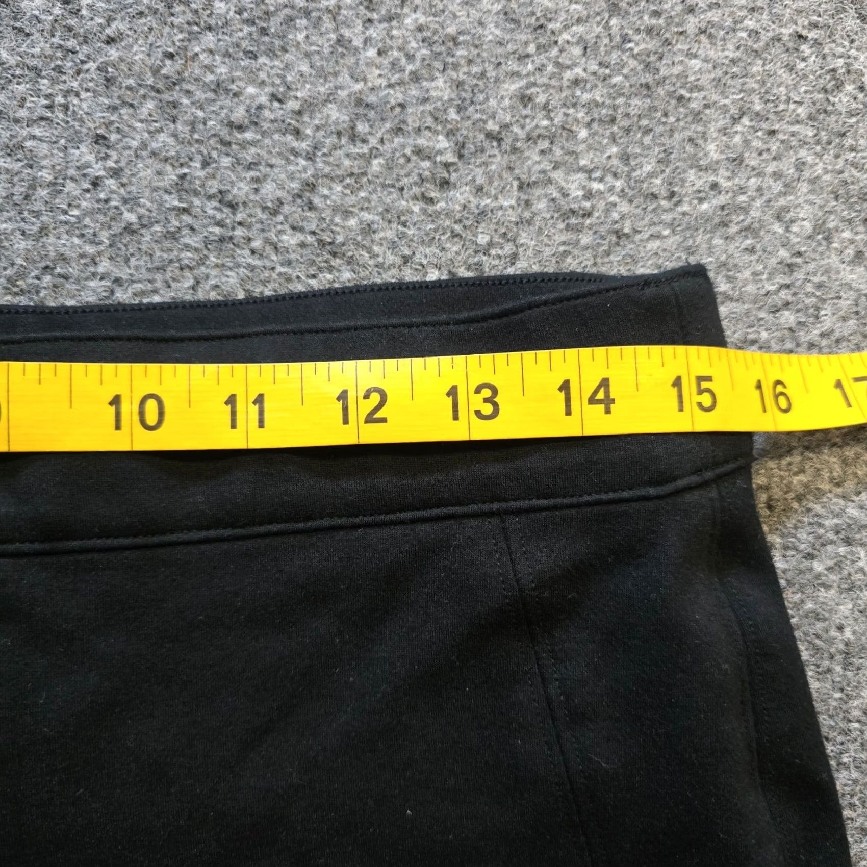 Spanx Spanx Pants Womens Size Large Black Cropped Straight Leg Stretch Mid Rise Casual Pants Size 36" / US 14 / IT 50 - 4 Thumbnail