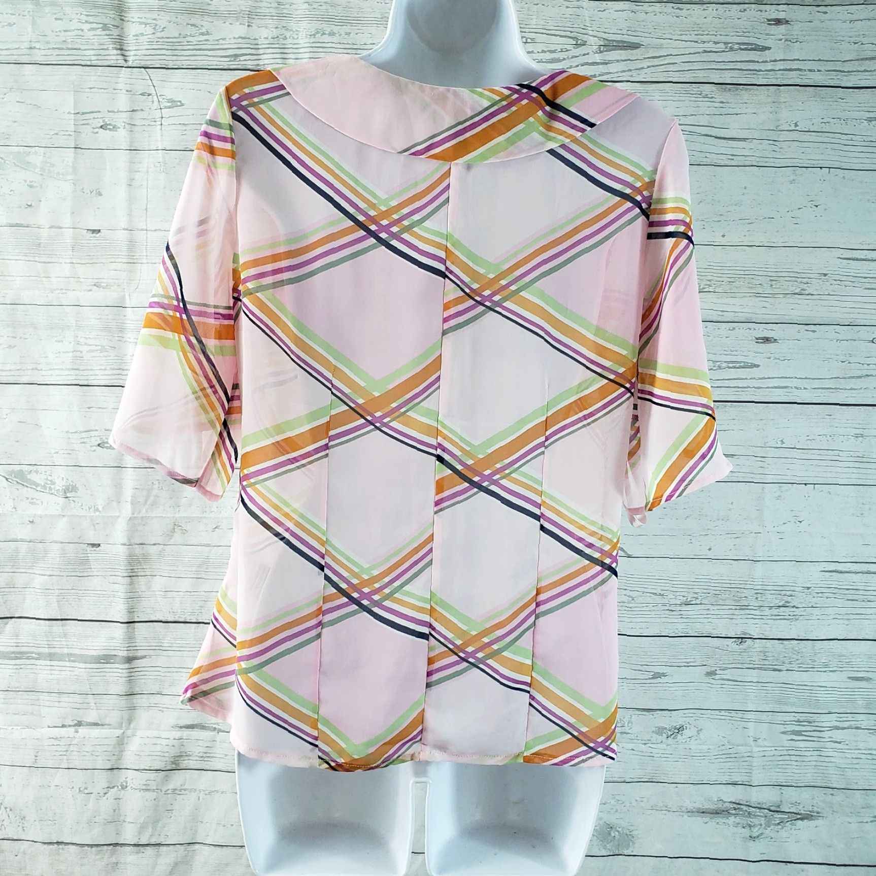 Vintage Tulle Blouse Shirt Pink M Semi Sheer Womens Top Sz Medium, Short Sleeve, Polyester, Basic, Sheer, 18.5" Width, 22.5" Length, Womens Size M / US 6-8 / IT 42-44 - 4 Thumbnail