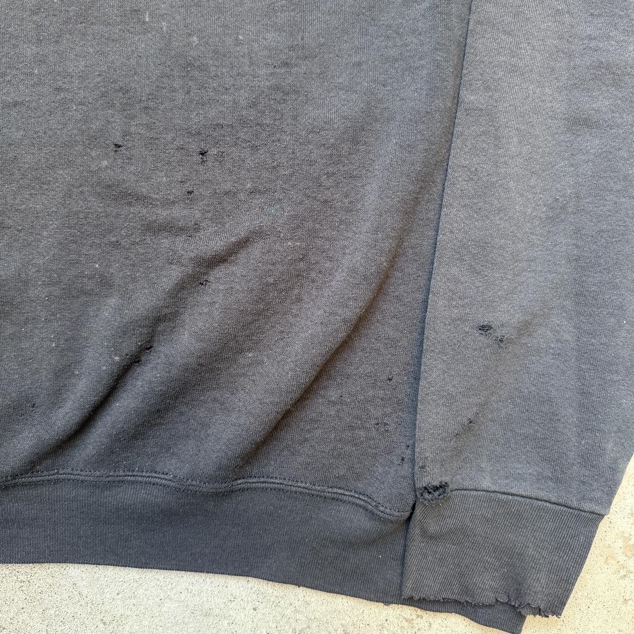 Vintage Vintage 90s Thrashed Crewneck Faded Black Gray Sweatshirt Size US L / EU 52-54 / 3 - 4 Thumbnail