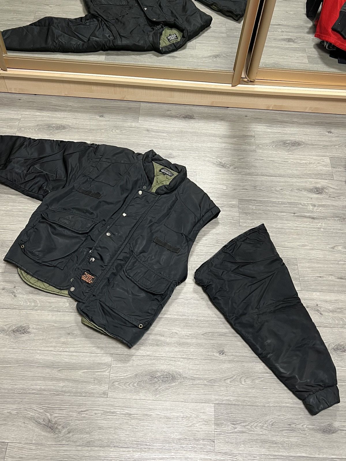 Schott Schott vintage fly bomber vest jacket Size US L / EU 52-54 / 3 - 2 Thumbnail