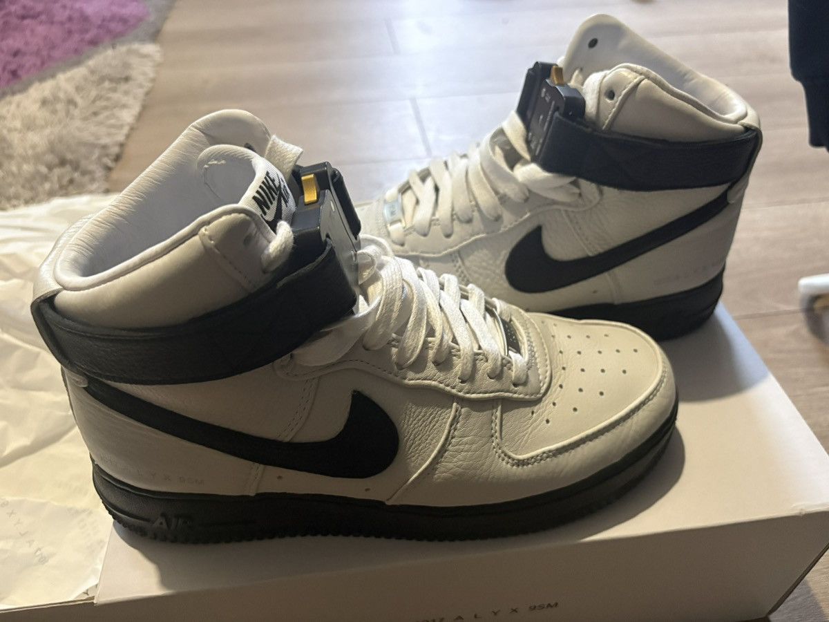 1017 ALYX 9SM × Nike Nike Air Force 1 High 1017 ALYX 9SM - White Black - UK 6 Size US 6 / EU 39 - 3 Thumbnail
