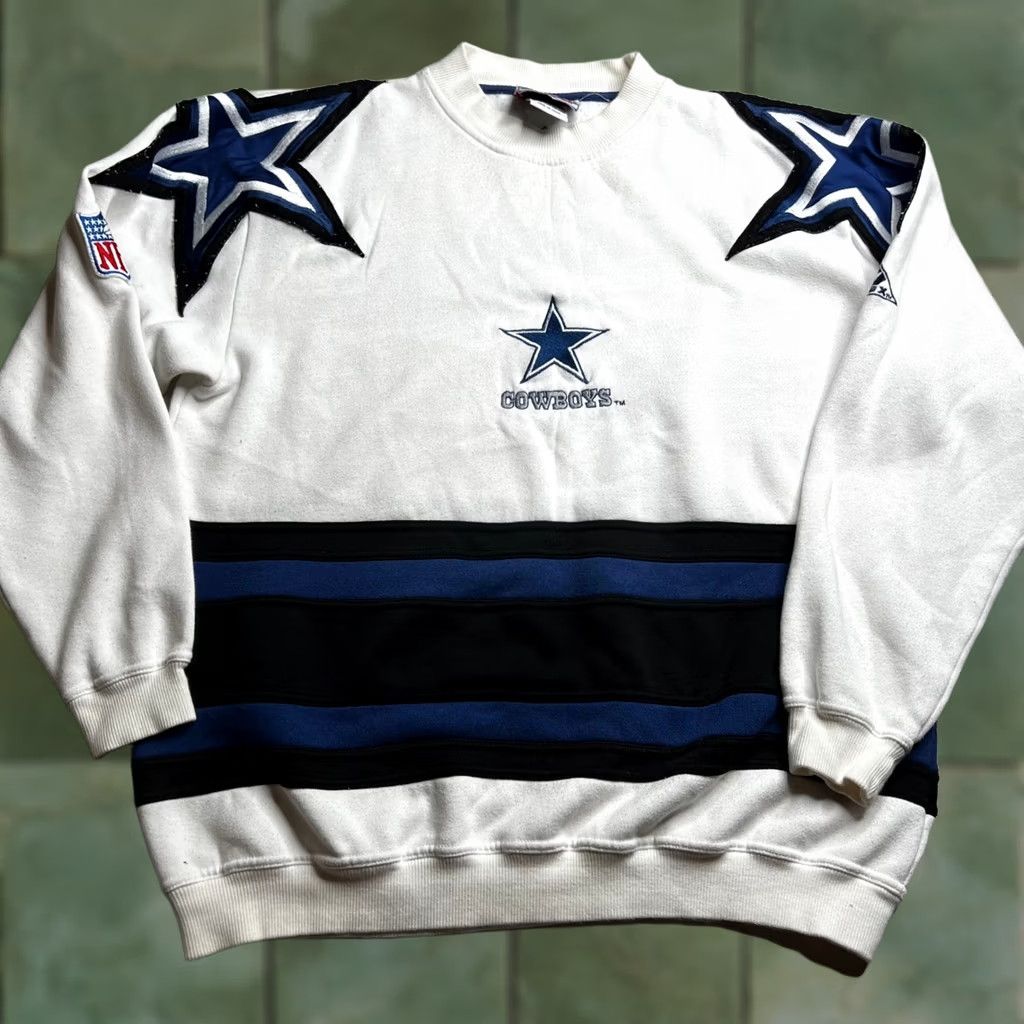 NFL VINTAGE Dallas Cowboys Apex One NFL Crewneck Sweatshirt White Blue Stars Mens M Size US M / EU 48-50 / 2 - 1 Thumbnail
