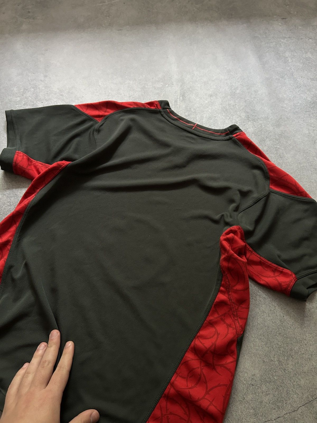 Nike Nike O2 England Rugby’s 🏉 soccer jersey big logo Size US S / EU 44-46 / 1 - 4 Thumbnail