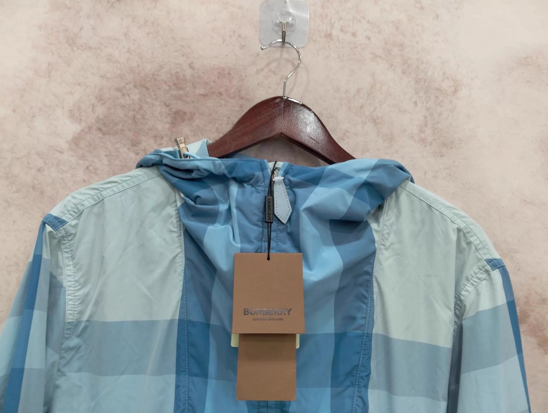 Burberry Burberry Check Zip Hooded Longsleeve Jacket Size S Size S / US 4 / IT 40 - 7 Thumbnail