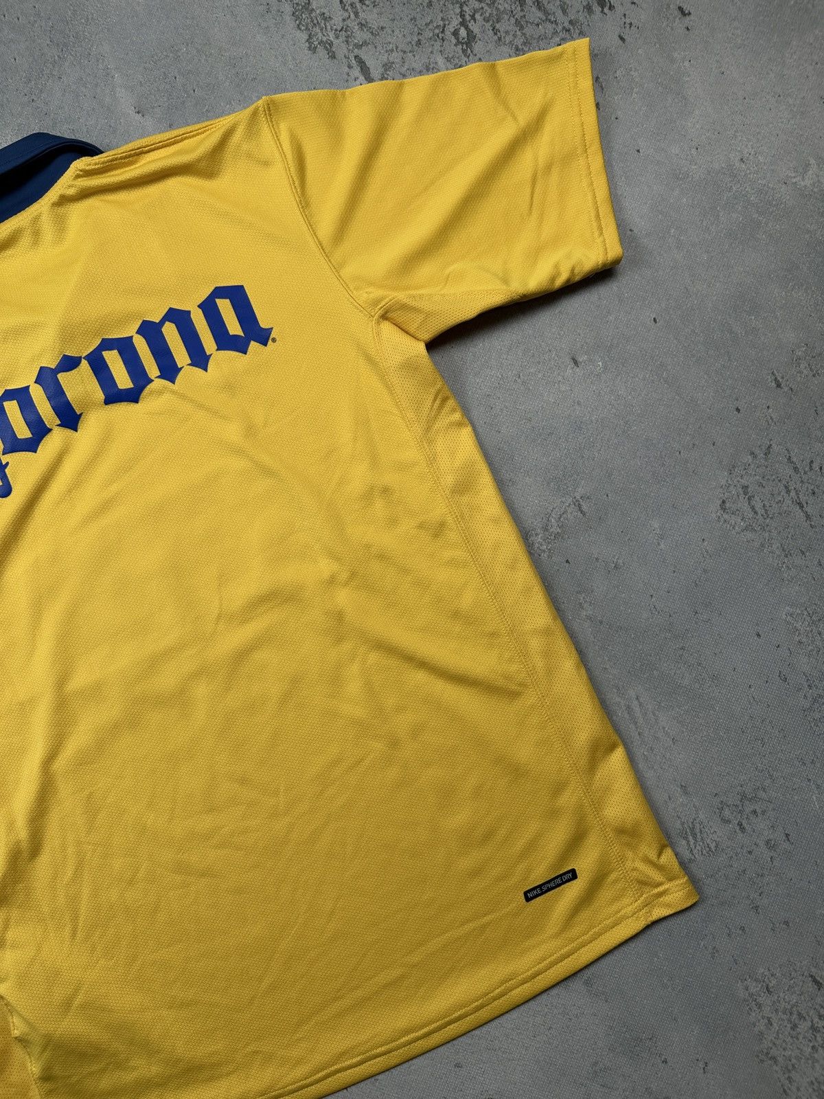 Nike Vintage 2006 Club America Nike Home Jersey Yellow Bimbo Size US L / EU 52-54 / 3 - 14 Thumbnail