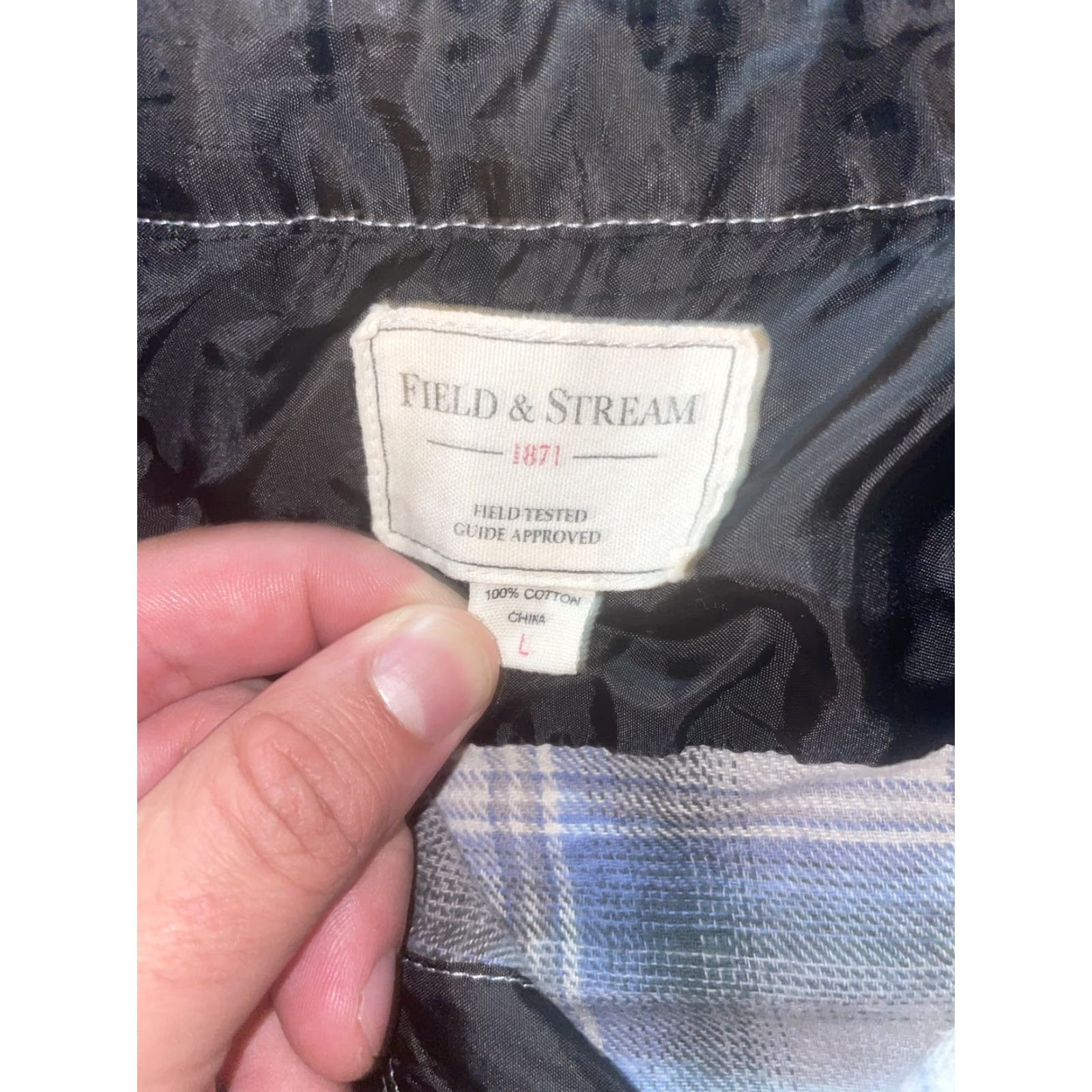 Vintage Field & Stream Shirt Men's Heavy Long Sleeve Flannel Button-Down Size Large Blue Plaid, Button-Up, Casual, Regular Fit, Pocket, Cotton Blend Size US L / EU 52-54 / 3 - 2 Thumbnail