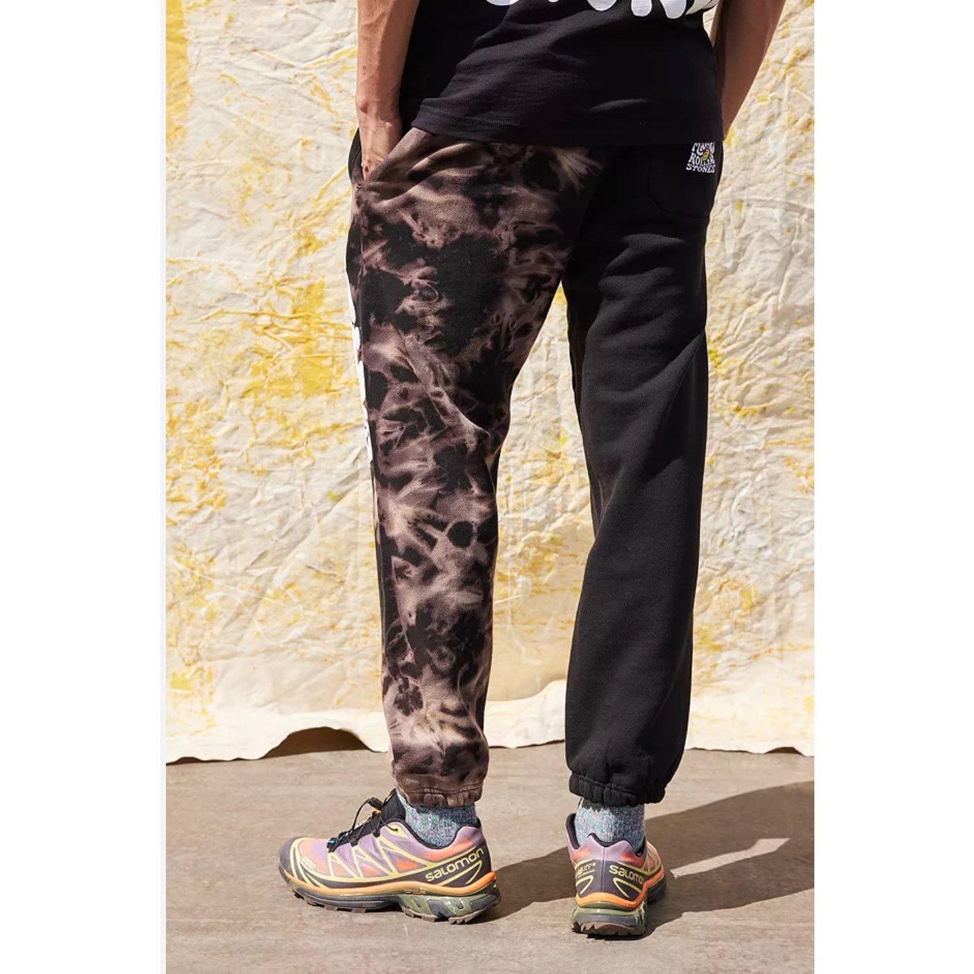 Market Smiley X MARKET Rolling Stone Joggers Brown Black Tie Dye XL Size US 36 / EU 52 - 3 Thumbnail