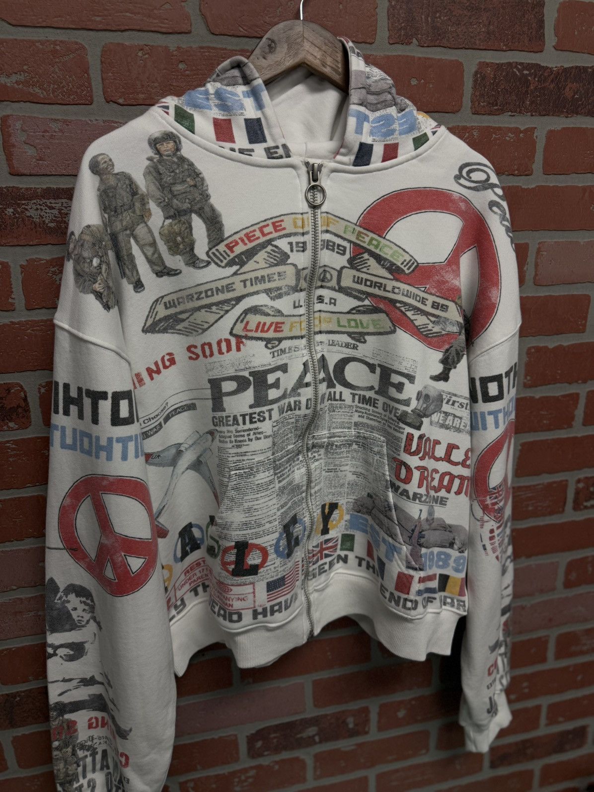 Vale Valley Peace Zip Up Hoodie Size XL (NEW) Size US XL / EU 56 / 4 - 5 Thumbnail