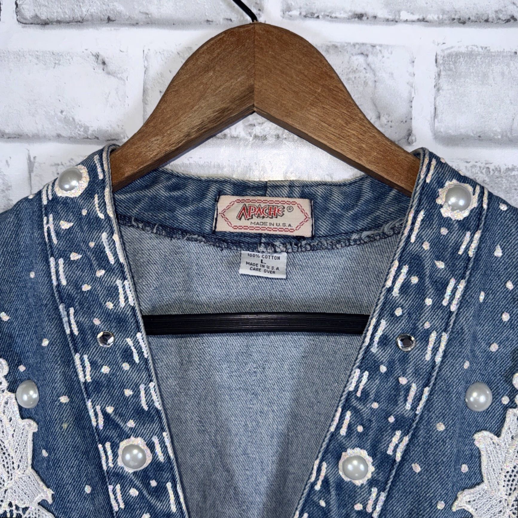 Denime VINTAGE Apache Denim Jacket Womens Size L Blue USA Made Cotton Denim Jacket Regular Fit Womens L Denim Jacket USA Made Apache Size L / US 10 / IT 46 - 2 Thumbnail