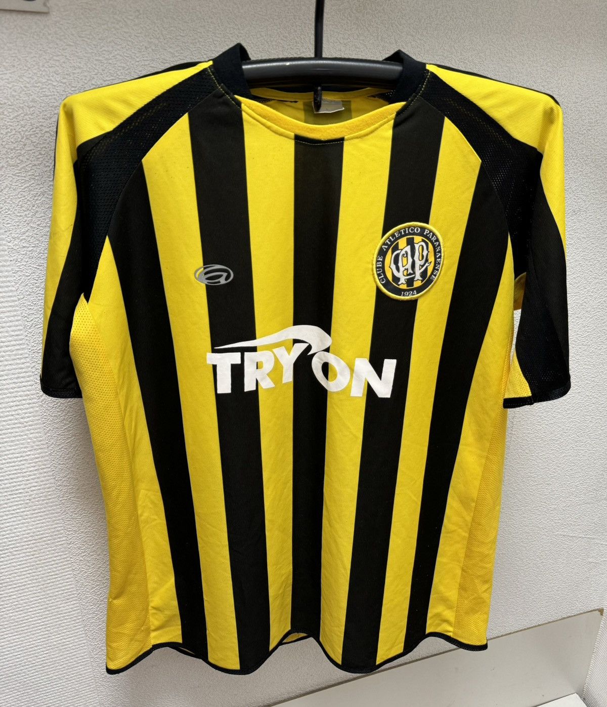 Vintage Atletico paranaense tryon soccer jersey L sz Size US L / EU 52-54 / 3 - 1 Thumbnail