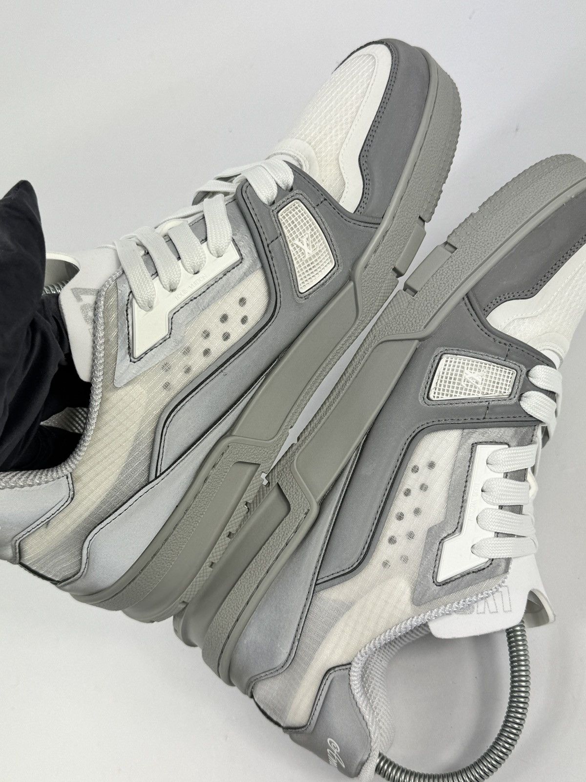Louis Vuitton 37th AMERICA’S CUP REFLECTIVE SNEAKERS Size US 8.5 / EU 41-42 - 6 Thumbnail
