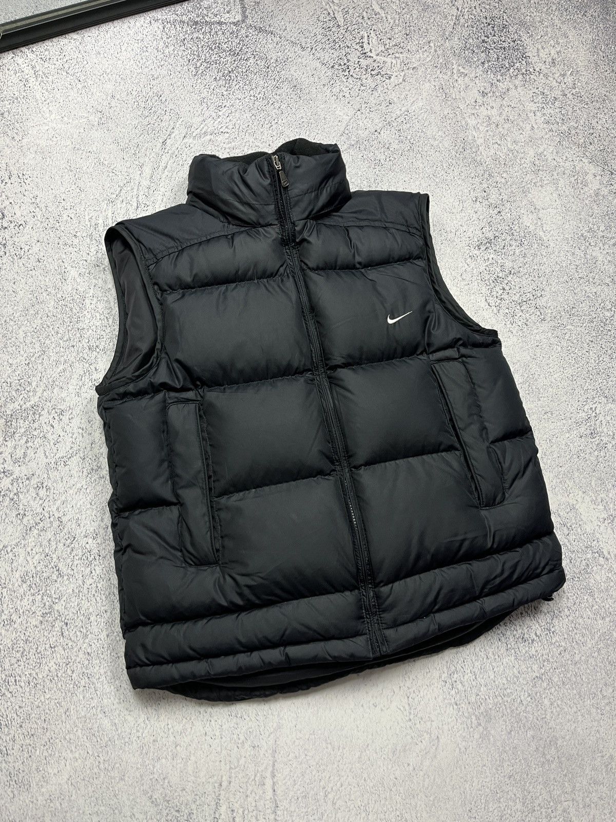 Nike Vintage 00’s Nike Puffer Vest Swoosh Y2K Drill Hype Rare Size US S / EU 44-46 / 1 - 5 Thumbnail