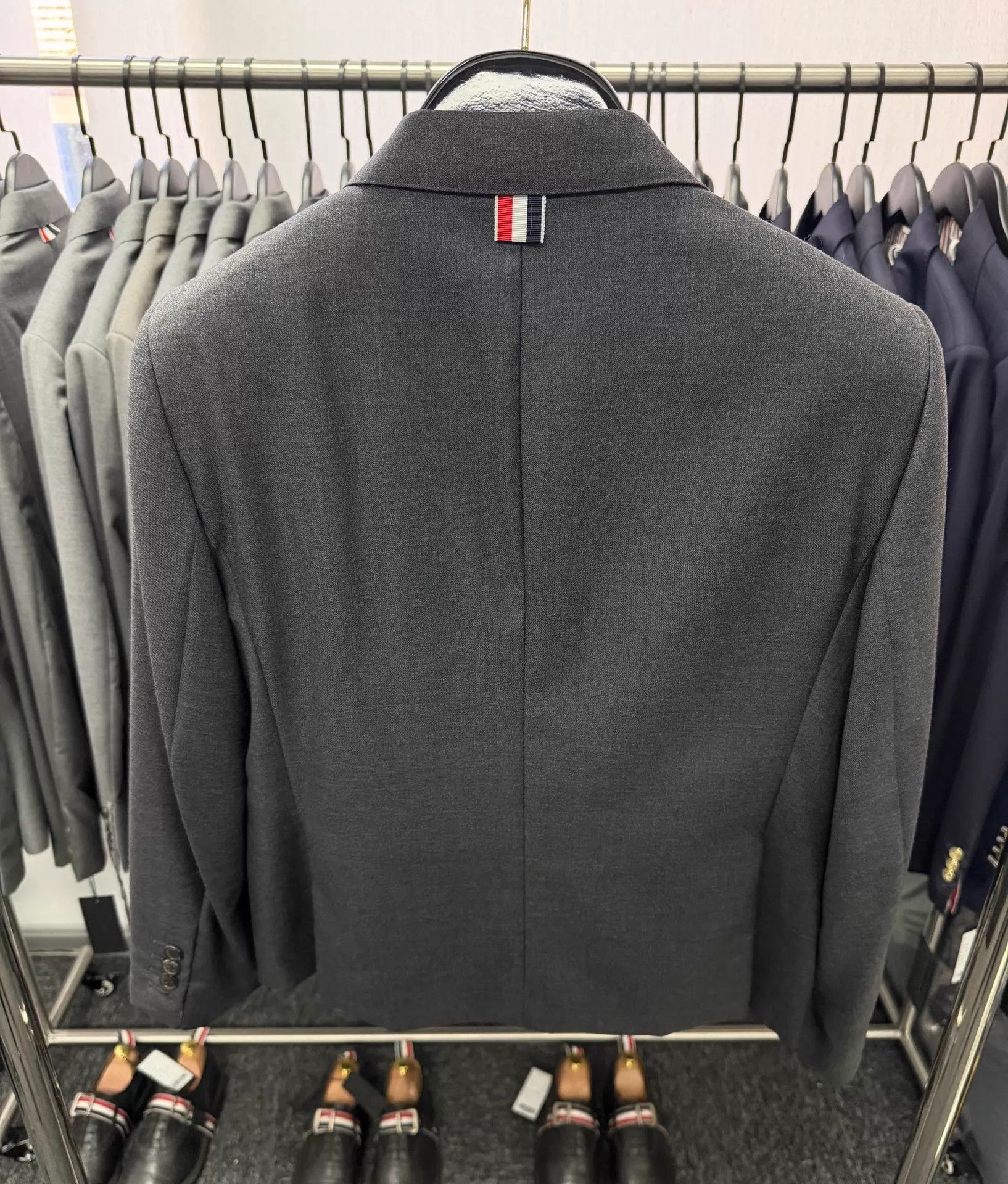 Thom Browne Thom Browne Deep Gray Classic Blazer Size 46 Size L / US 10 / IT 46 - 2 Thumbnail