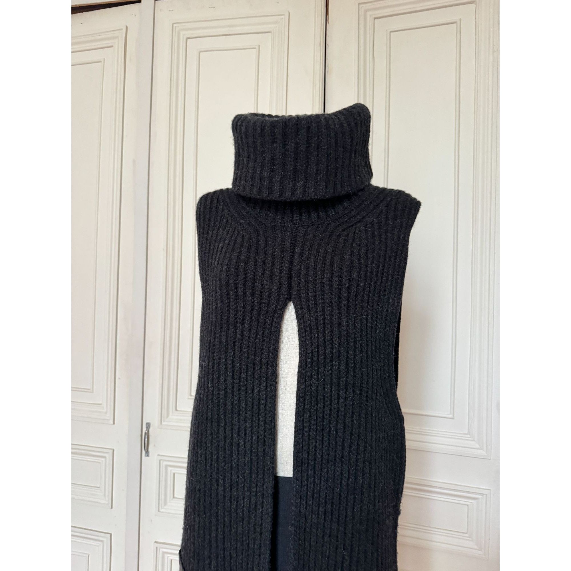Celine Phoebe Philo Navy Heavy Knitted Vest Size XS / US 0-2 / IT 36-38 - 3 Thumbnail