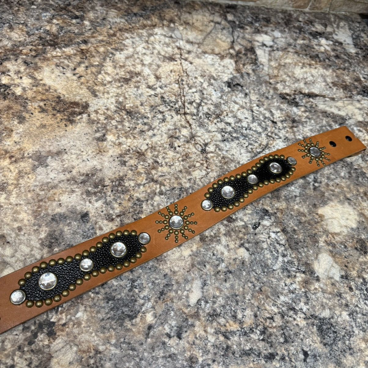 Saks Fifth Avenue Saks Fifth Avenue Stud Rhinestone Tan Italian Leather Belt M Size 32 - 3 Thumbnail