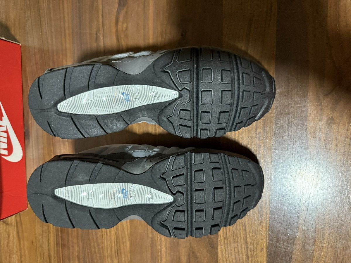 Nike Nike Air Max 95 OG Big Bubble 'SMOKE GREY GREEN ABYSS' Size Size US 11 / EU 44 - 6 Thumbnail