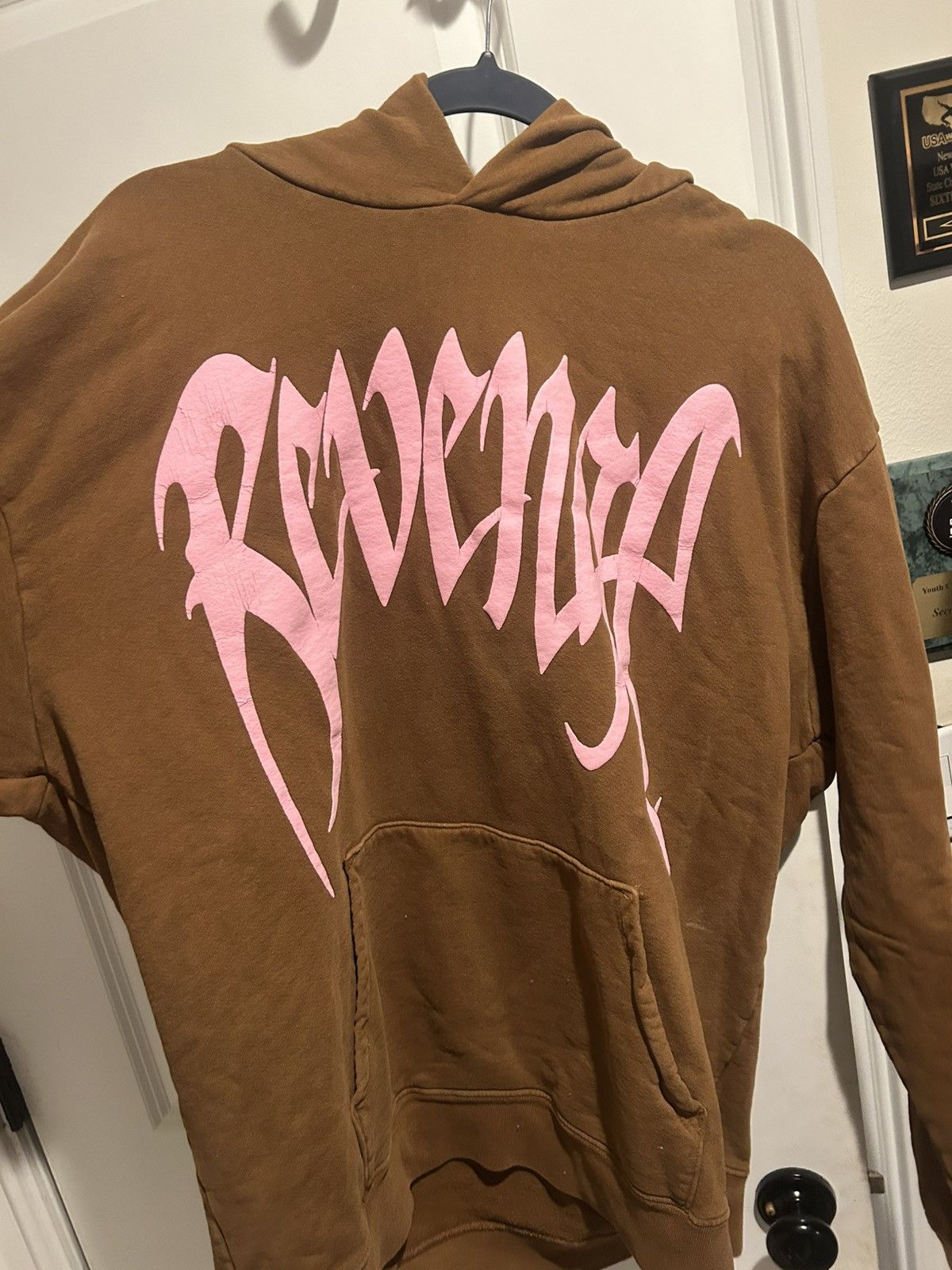 Revenge Revenge Mens Brown Pink Pullover Hoodie XL Size US XL / EU 56 / 4 - 3 Thumbnail