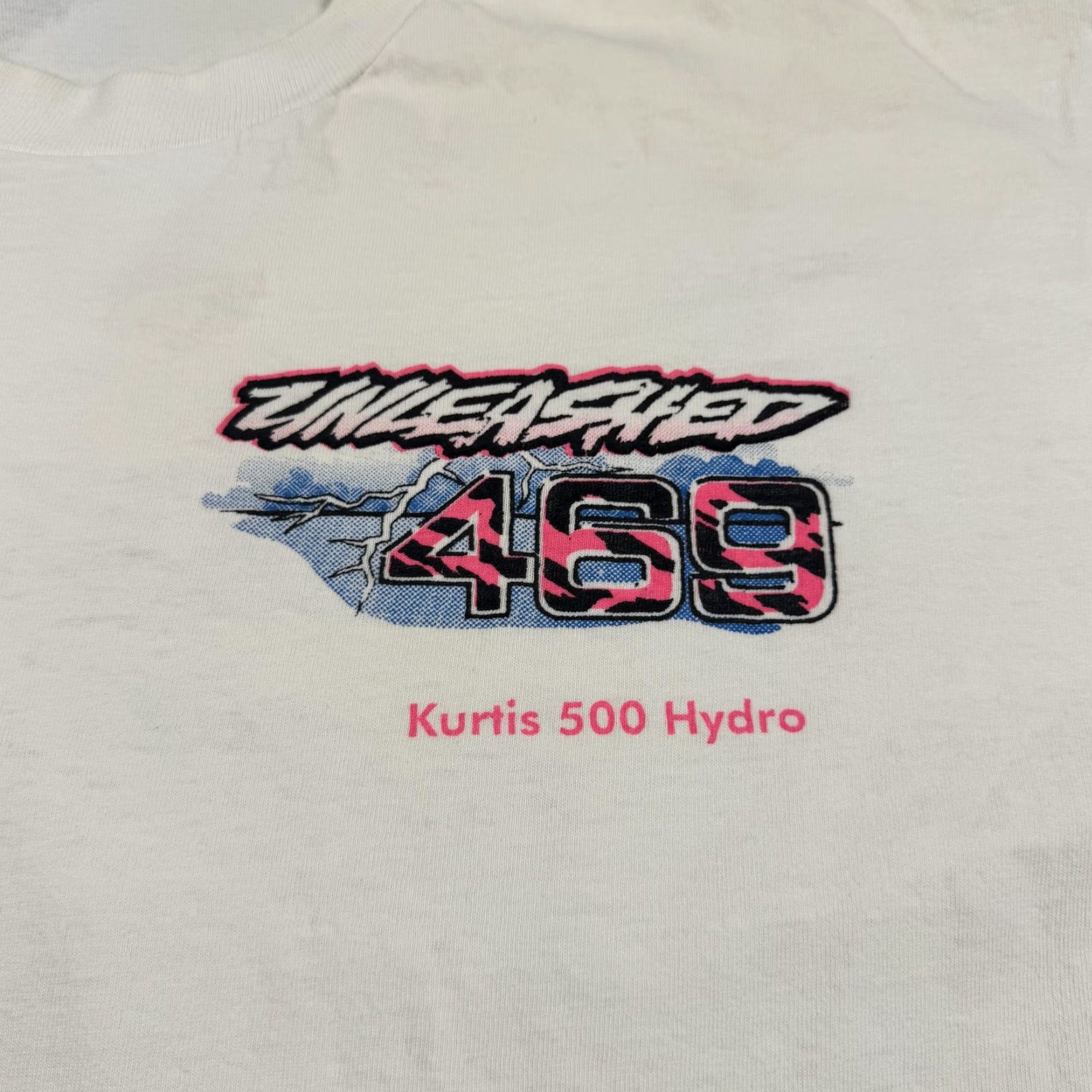Hanes VINTAGE Unleashed 469 Shirt Mens Large White Hanes T-Shirt Racing Boat Graphic 90s Mens Size US L / EU 52-54 / 3 - 2 Thumbnail
