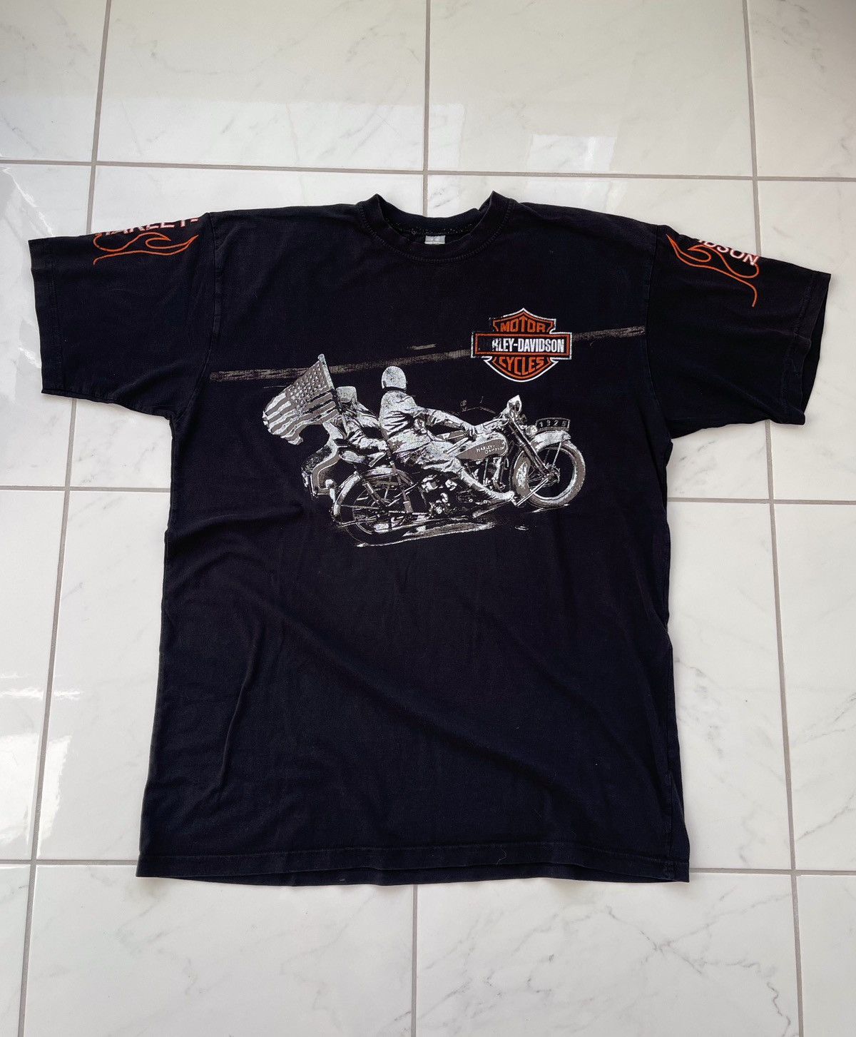 Harley Davidson × Vintage Vintage 90’s Harley Davidson Tee Bike Racing Size US XL / EU 56 / 4 - 1 Thumbnail