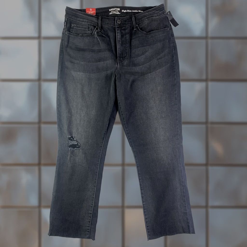 Levi's Levi's Women's Black High-Rise Straight Ankle Jeans Pants 16 Plus 32x25 NWT Size 38" / US 16 / IT 52 - 1 Thumbnail