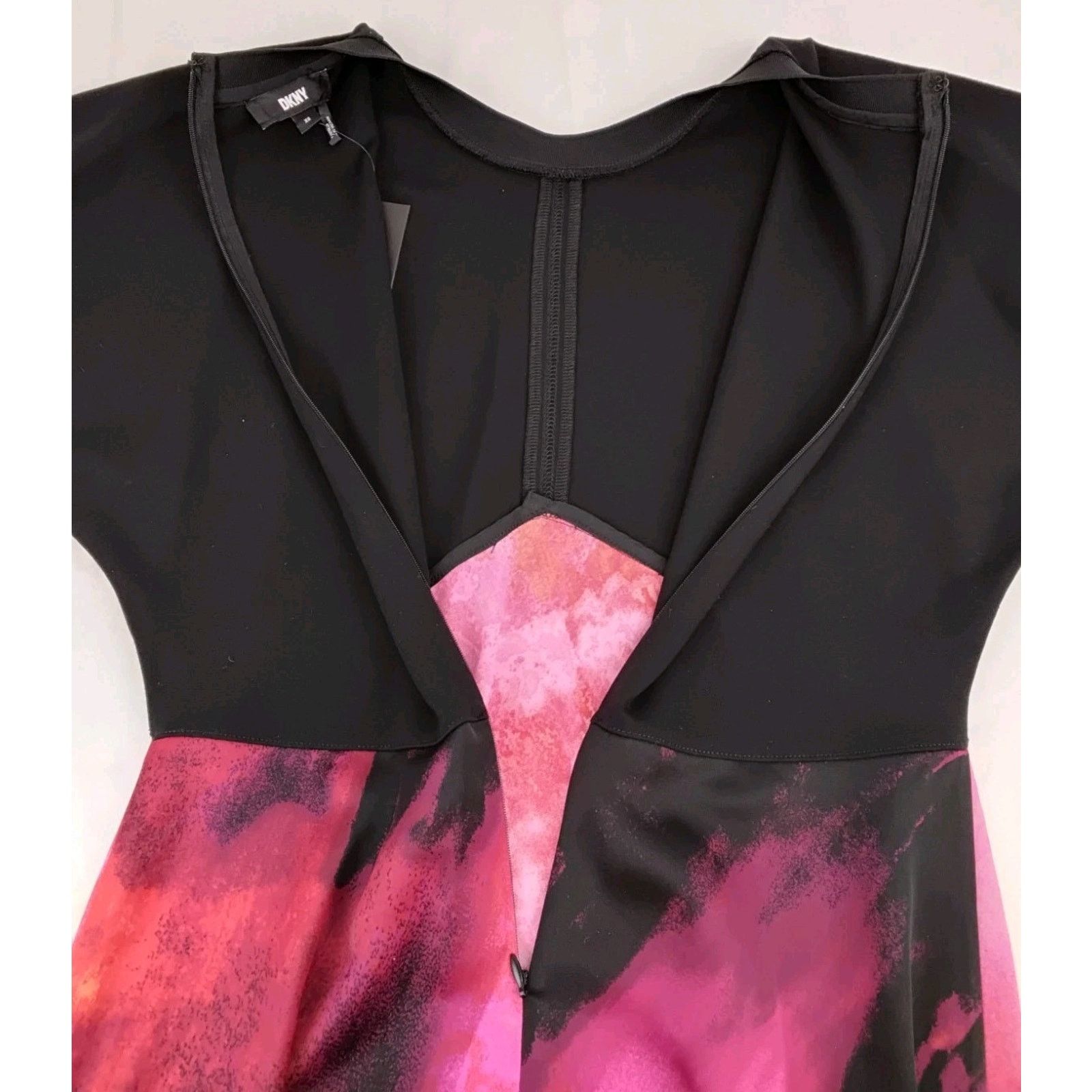 DKNY DKNY Maxi Dress Women's XS Black and Pink Short Sleeve NWT Size XS / US 0-2 / IT 36-38 - 9 Thumbnail