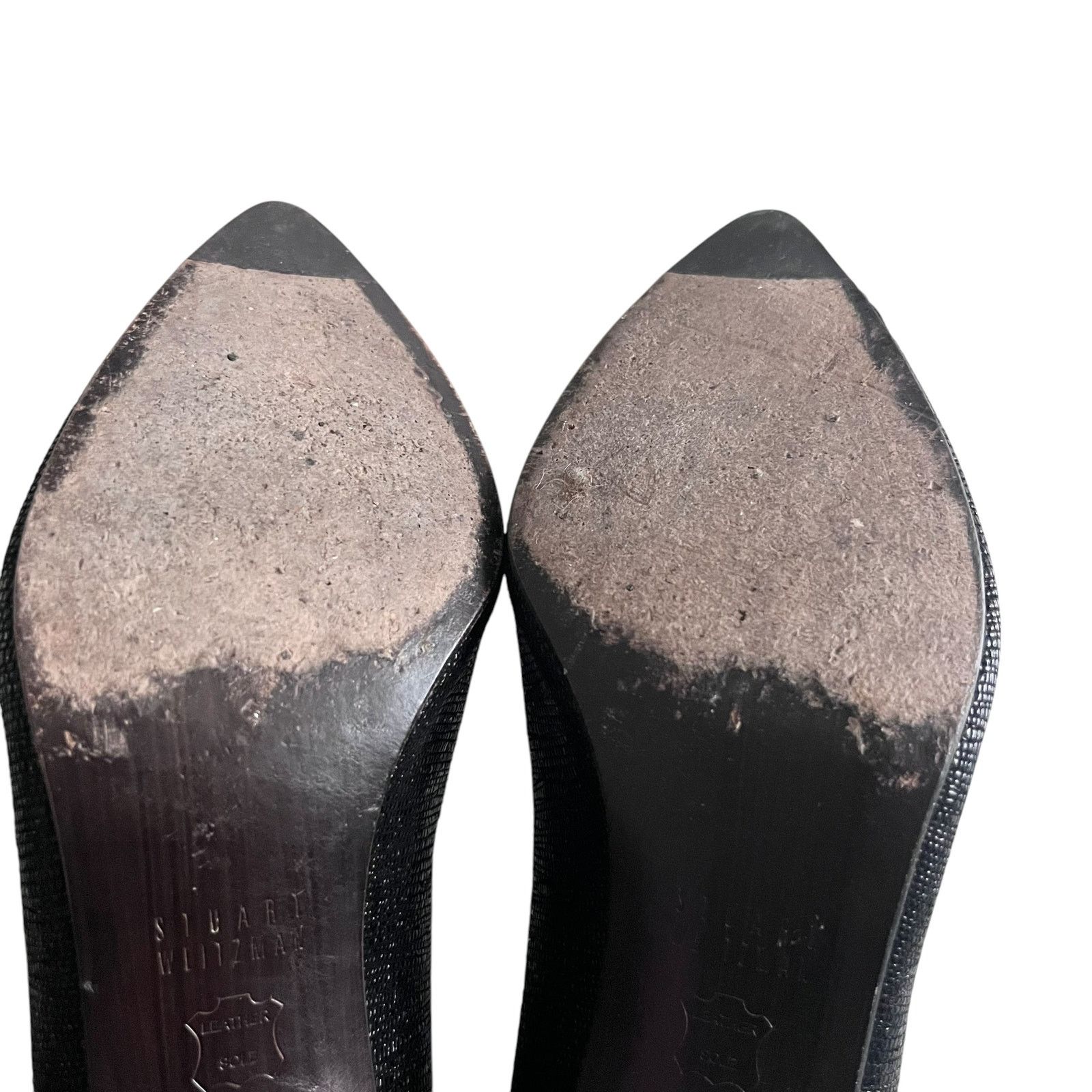 Stuart Weitzman Stuart Weitzman Black Curvia Textured Pointed Toe Pumps Size US 7.5 / IT 37.5 - 9 Thumbnail