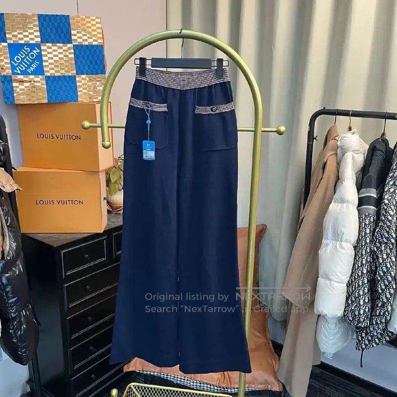 Chanel Chanel Navy Blue Women's Casual Pants . Size 23" - 4 Thumbnail