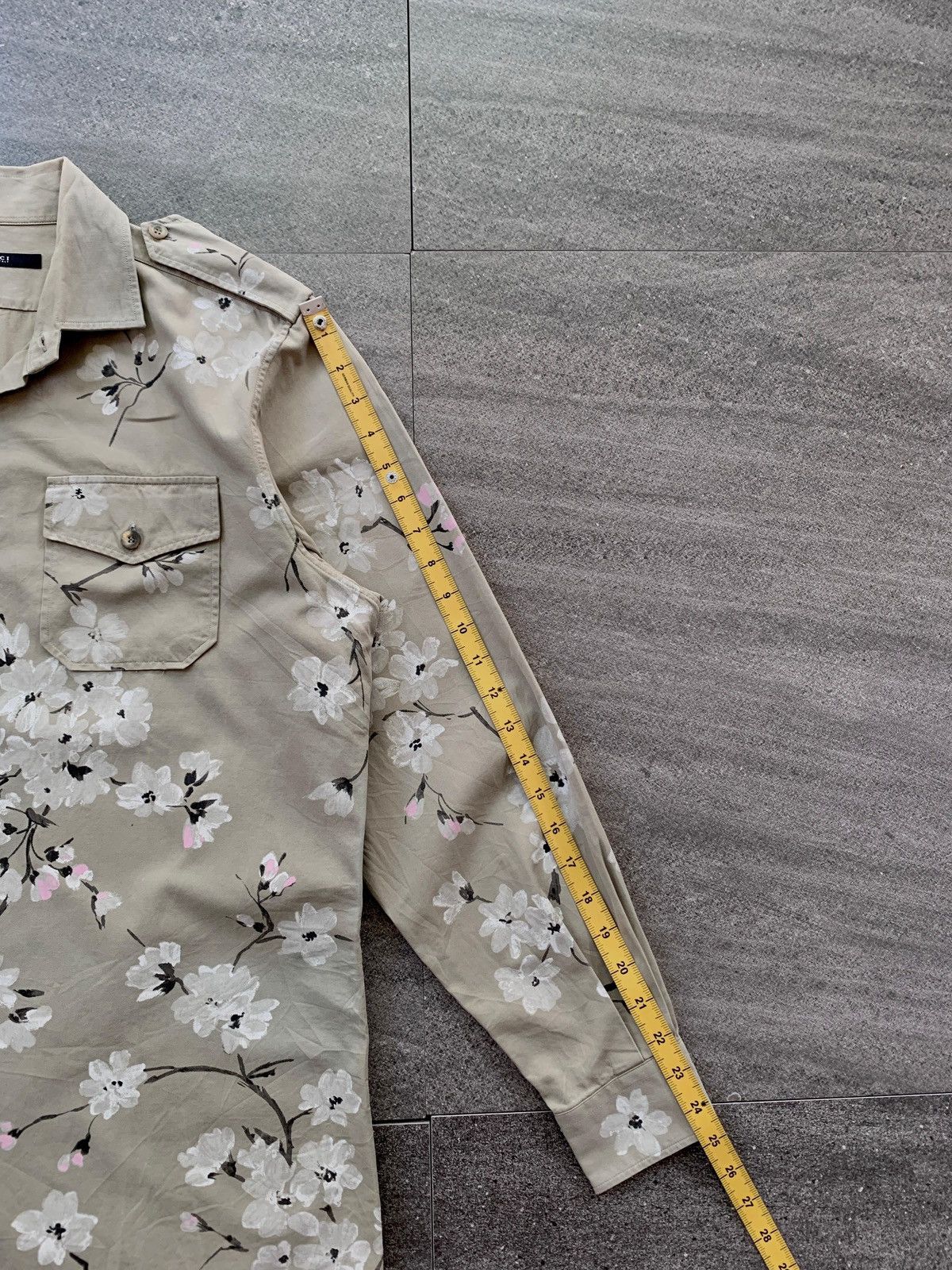 Gucci FREE TAX! SS 2003 Painted Floral Military Shirt by Tom Ford Size US S / EU 44-46 / 1 - 10 Thumbnail
