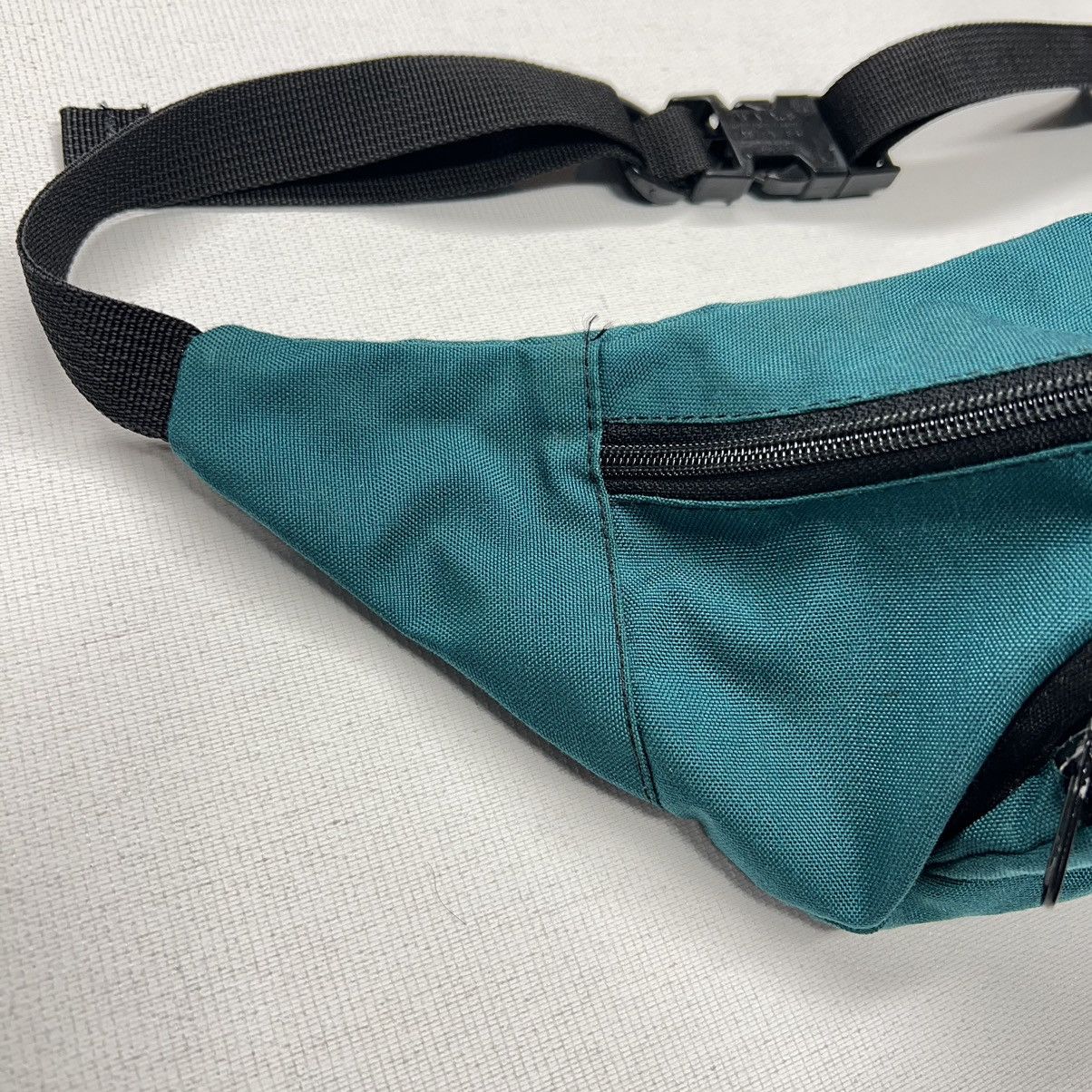 Vintage Sun Dog Fanny Pack Bag Green Belt Waist Adjustable Zip Size ONE SIZE - 5 Thumbnail