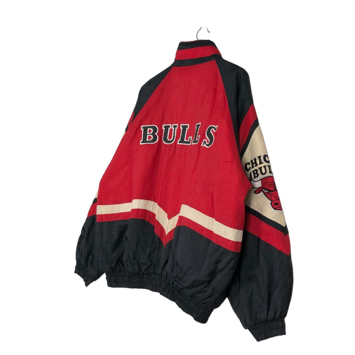 NBA 🔥VINTAGE BOMBER JACKET NBA STARTER CHICAGO BULLS BIG LOGO Size US L / EU 52-54 / 3 - 10 Thumbnail