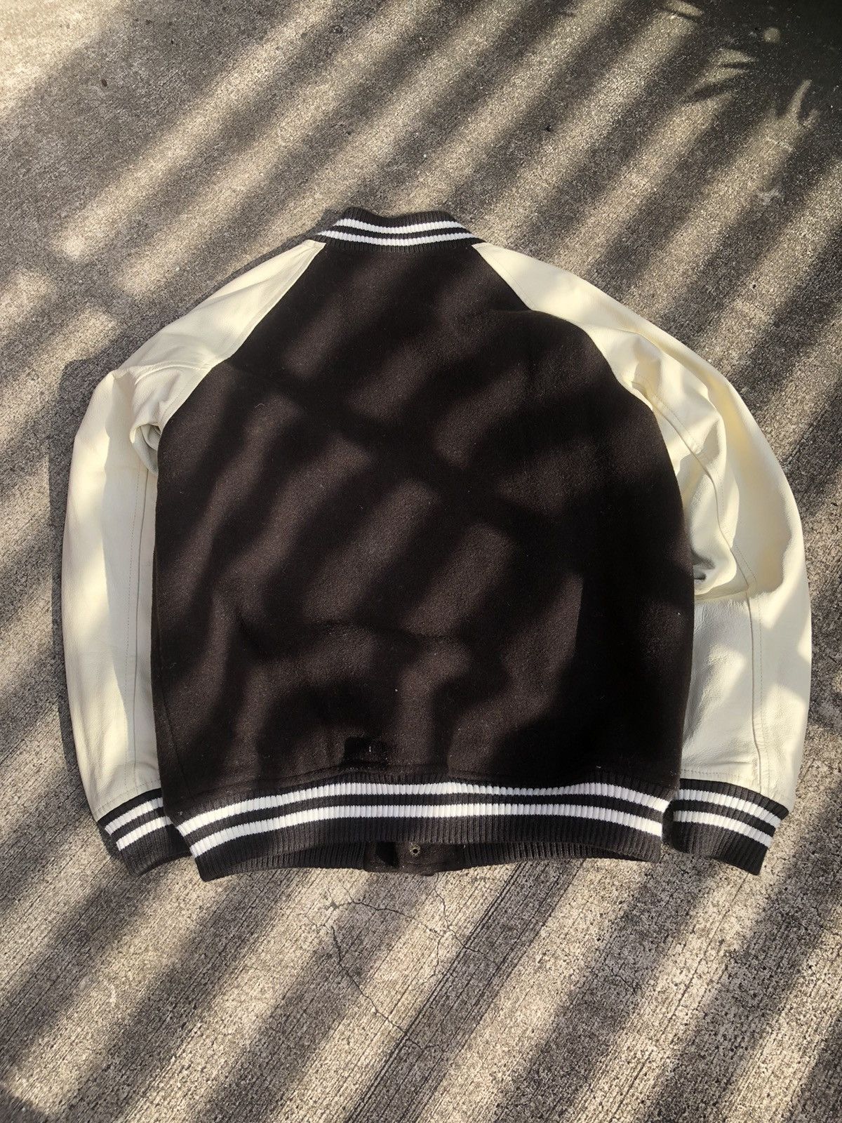 Japanese Brand × Vintage 🔥Accept Offer🔥Vintage Varsity Sleeve Leather Jacket Size US M / EU 48-50 / 2 - 8 Thumbnail