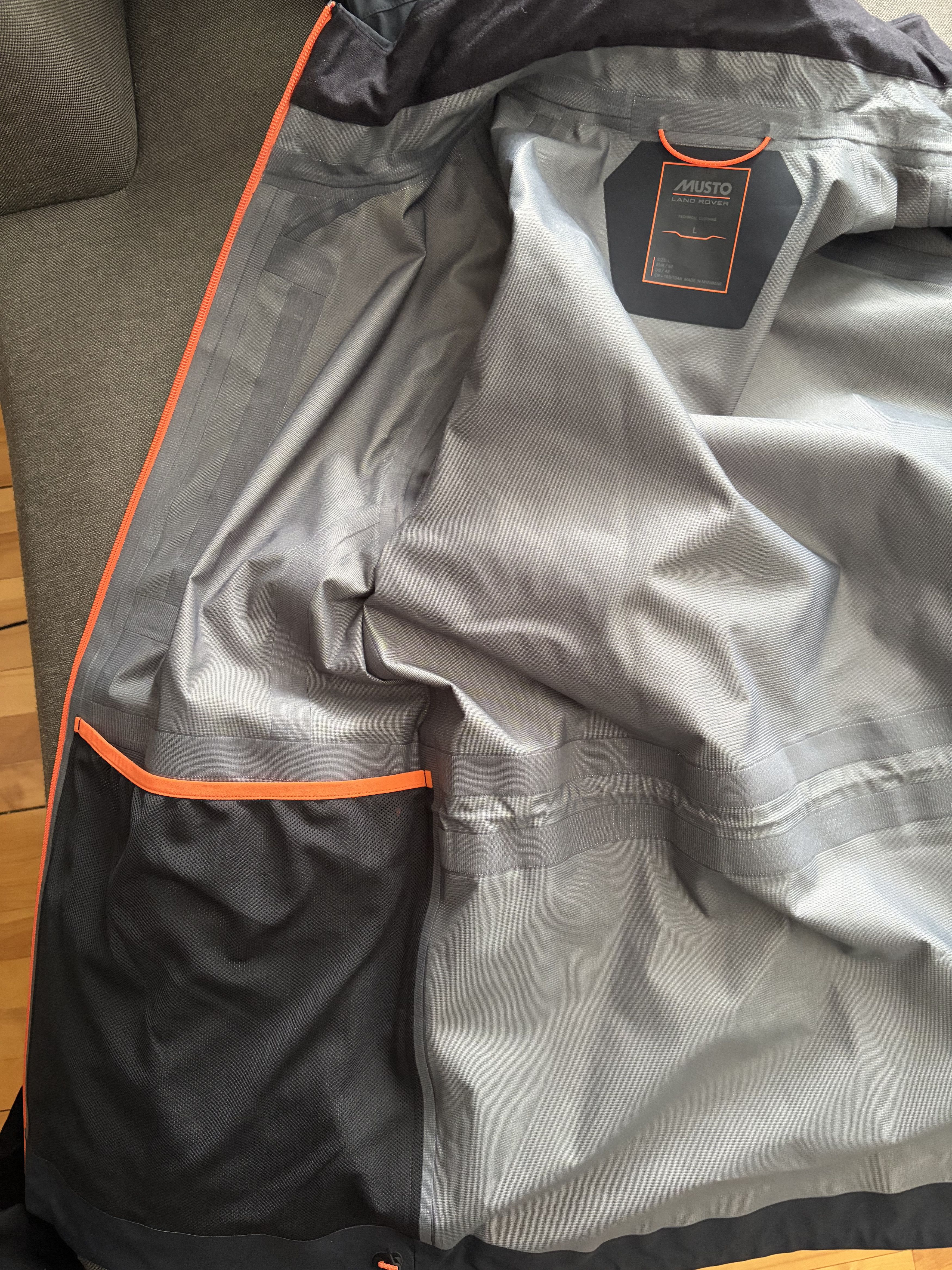 Musto Musto / Land Rover Goretex Ski Shell NWT Large Size US L / EU 52-54 / 3 - 12 Thumbnail