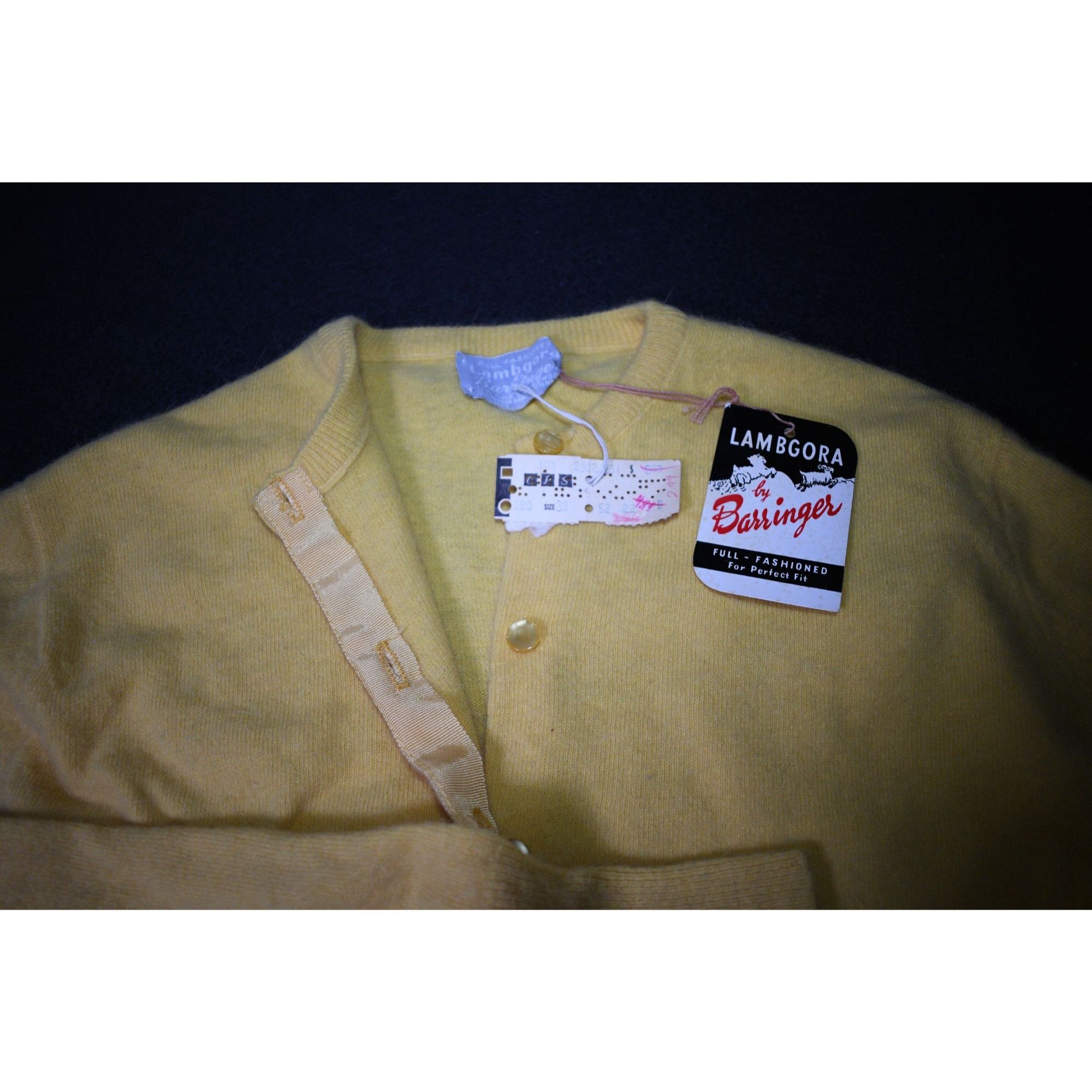 Other Vintage 1970's Lambgora By Barringer Yellow Cardigan Sweater Size S / US 4 / IT 40 - 2 Thumbnail